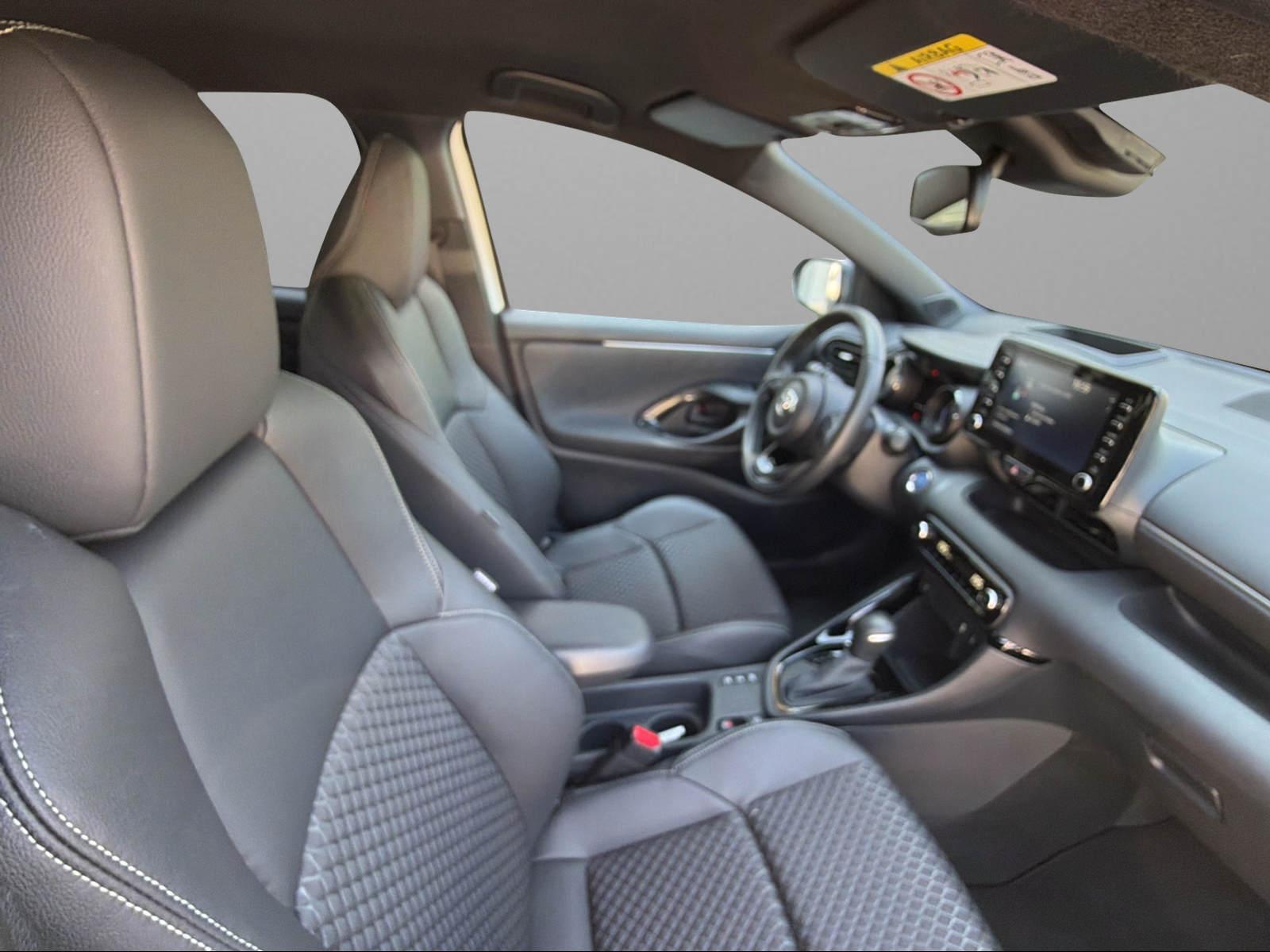 TOYOTA Yaris 1.5 VVT-i HSD Trend-image-6