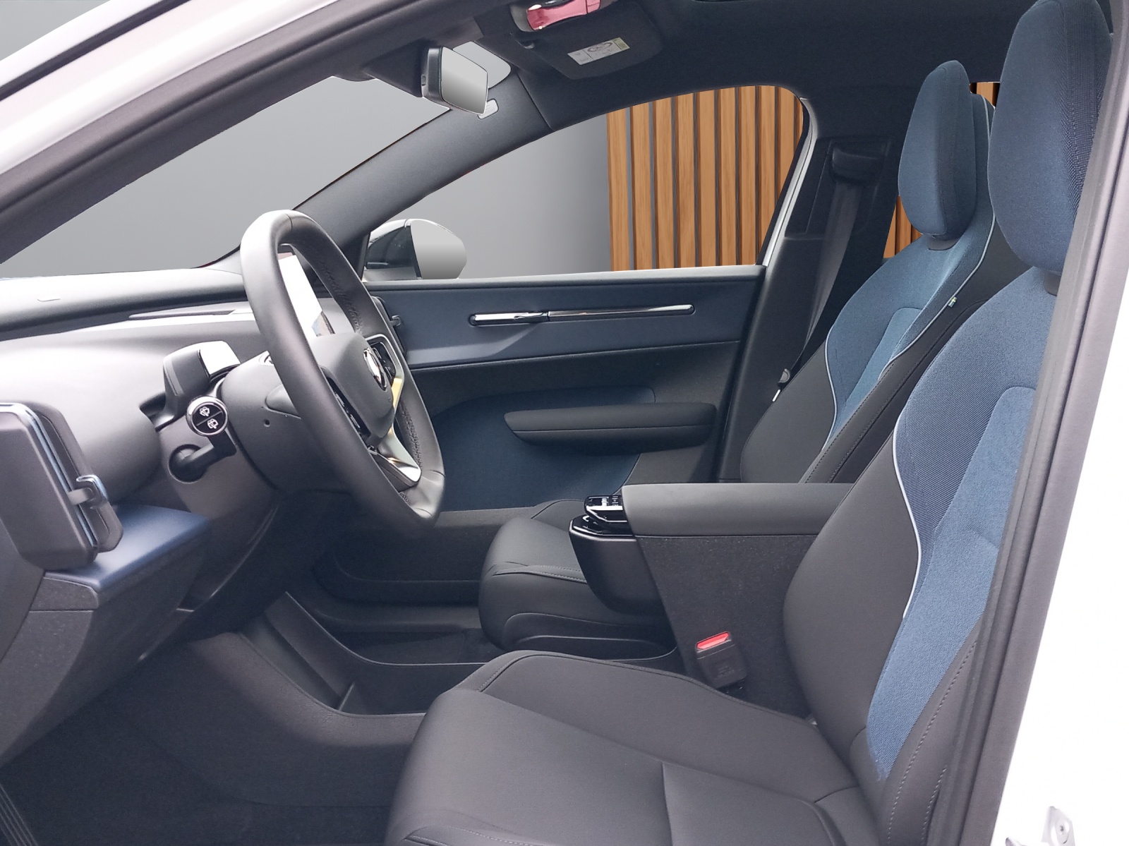 VOLVO EX30 E60 Ultra-image-8