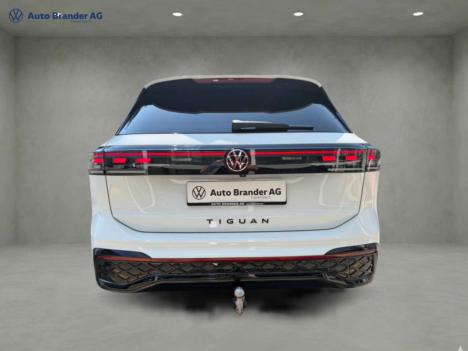 VW Tiguan 2.0 TSI DSG R-Line Plus 4Motion-image-4
