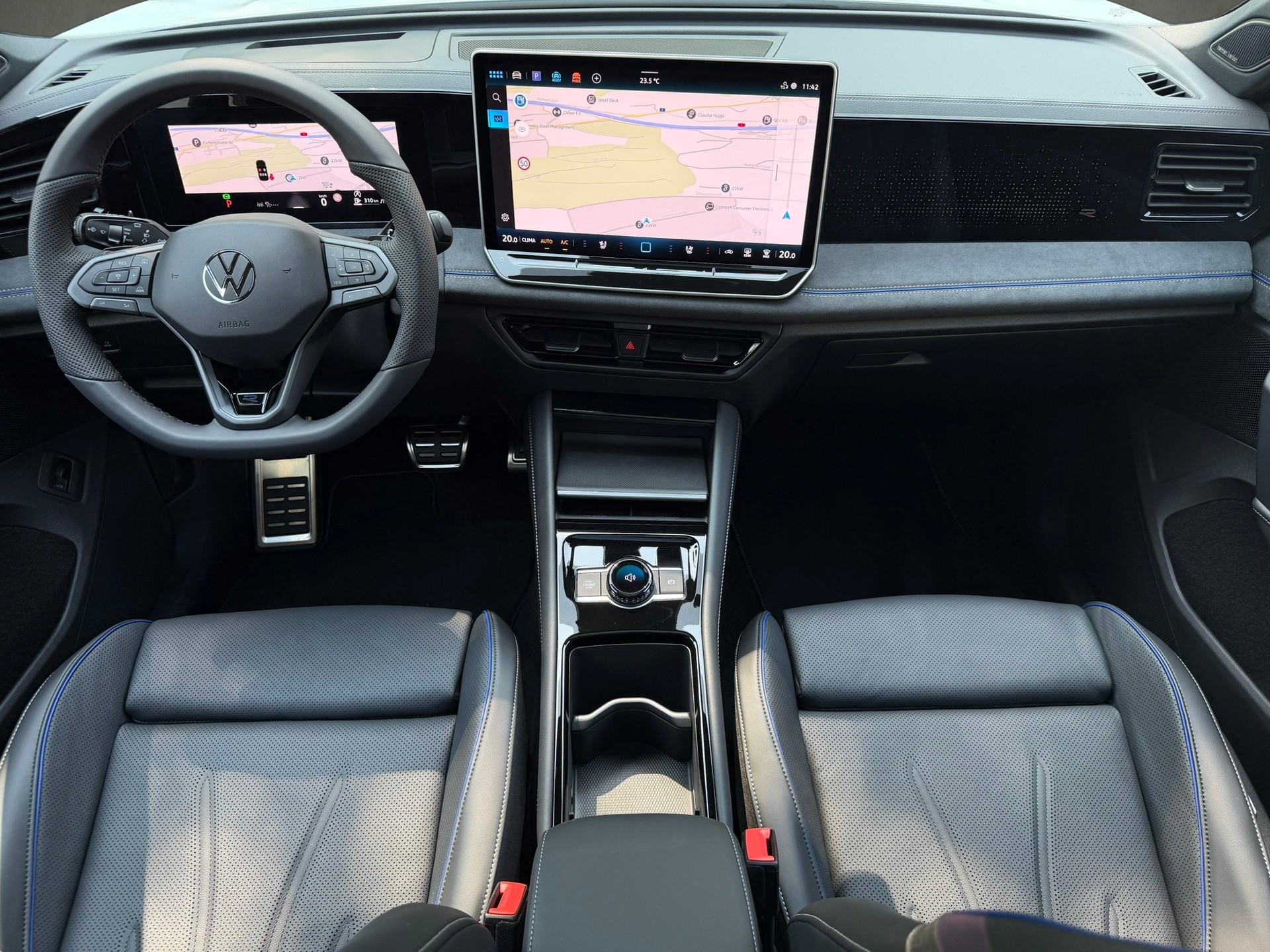 VW Tiguan 2.0 TSI DSG R-Line Plus 4Motion-image-8
