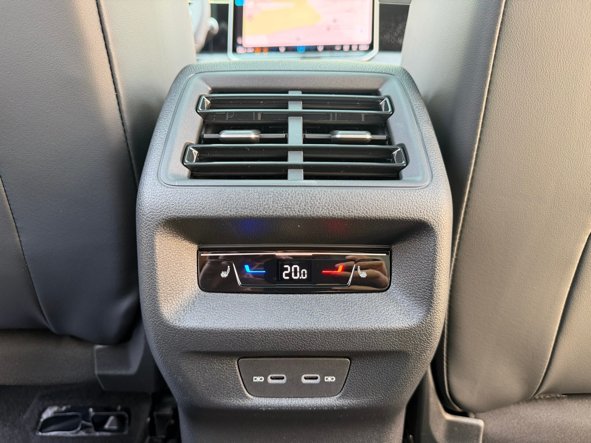 VW Tiguan 2.0 TSI DSG R-Line Plus 4Motion-image-13
