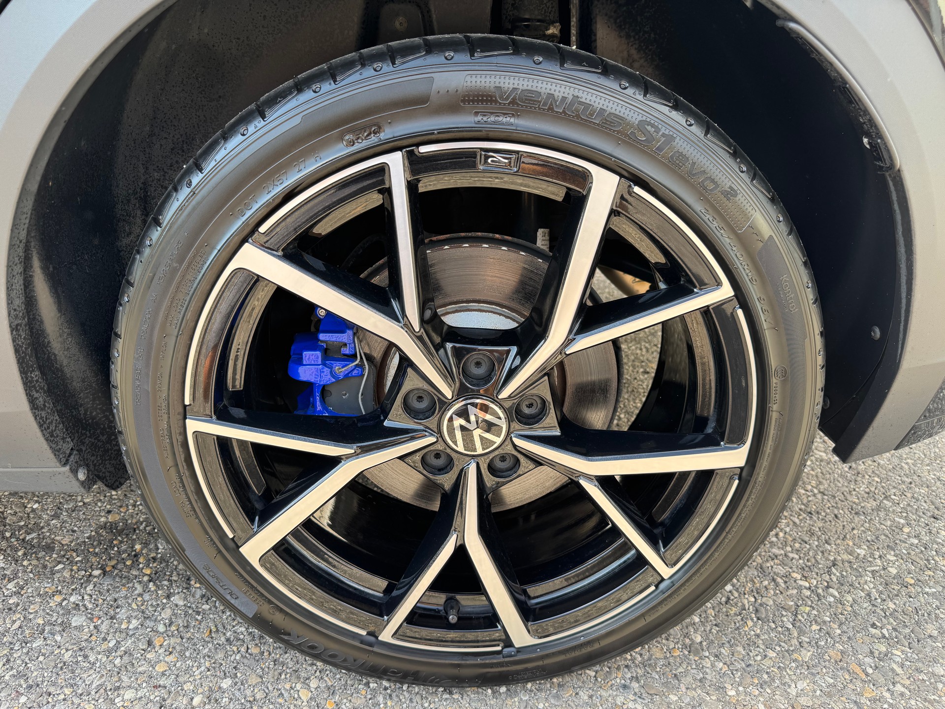 VW T-Roc 2.0 TSI R Performance Akrapovic DSG 4Motion-image-7