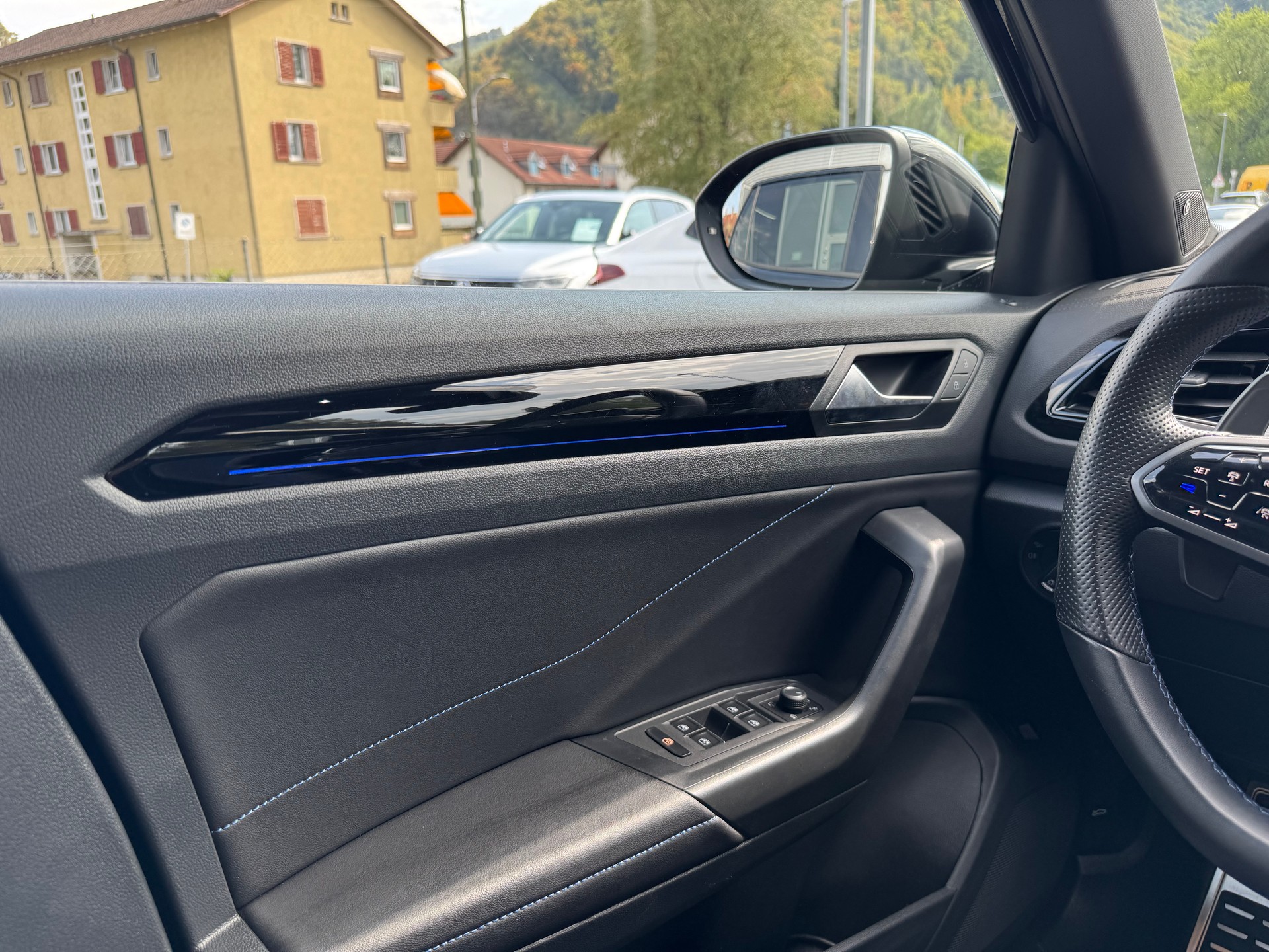 VW T-Roc 2.0 TSI R Performance Akrapovic DSG 4Motion-image-14