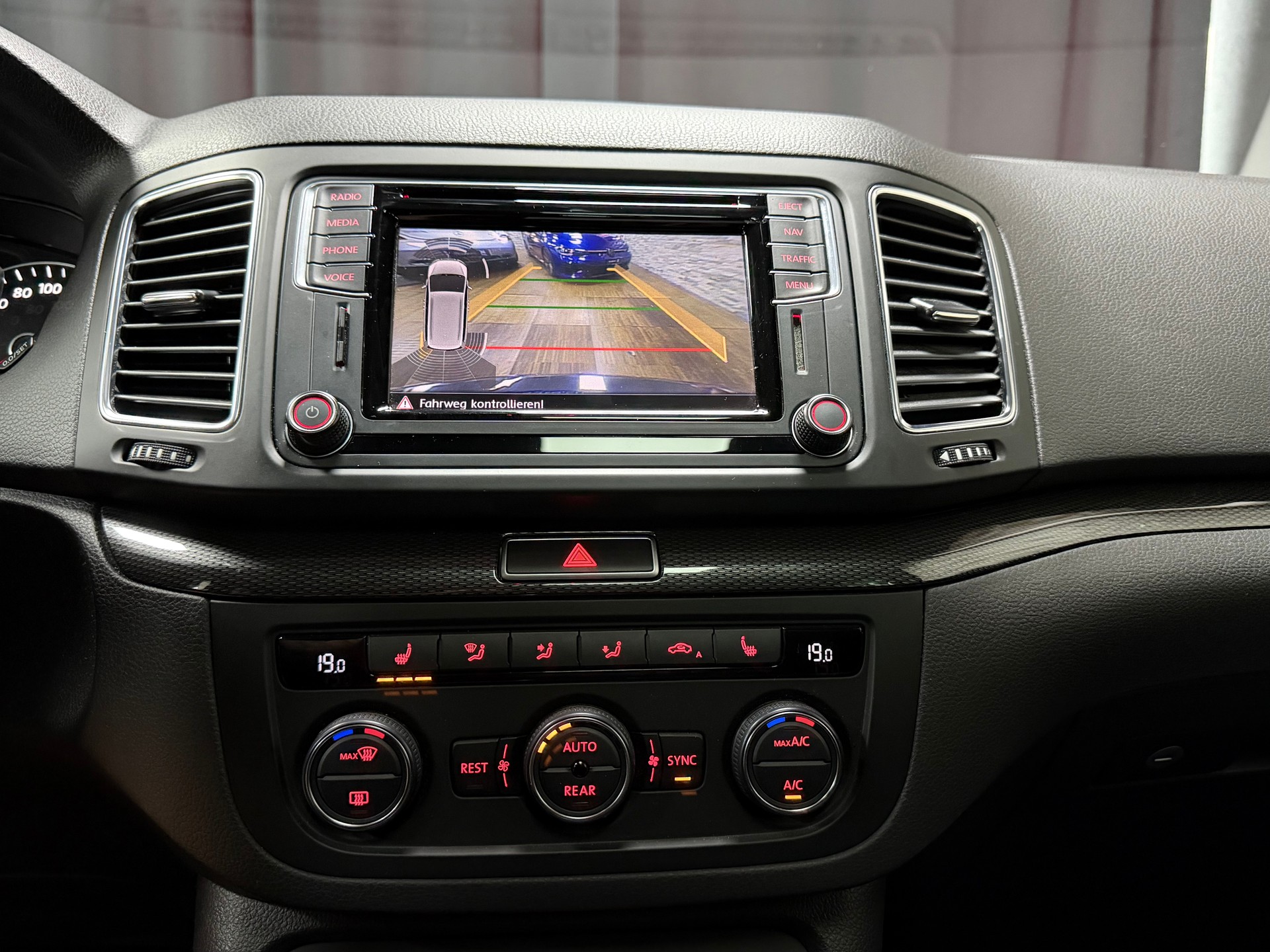 SEAT Alhambra 2.0 TSI Style DSG-image-17