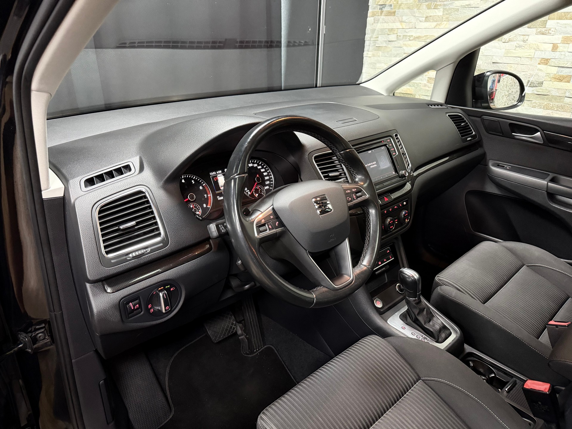 SEAT Alhambra 2.0 TSI Style DSG-image-11