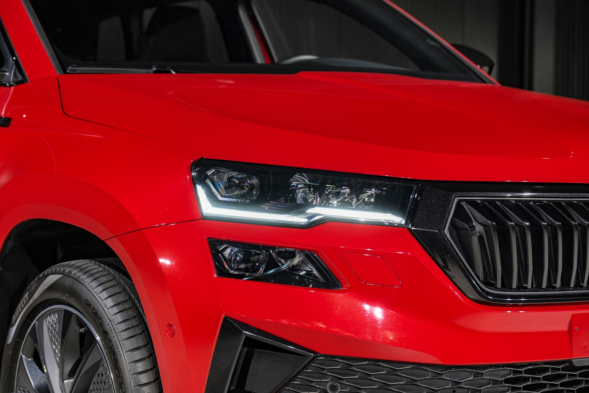 SKODA Karoq 2.0 TSI SportLine 4x4 DSG-image-26