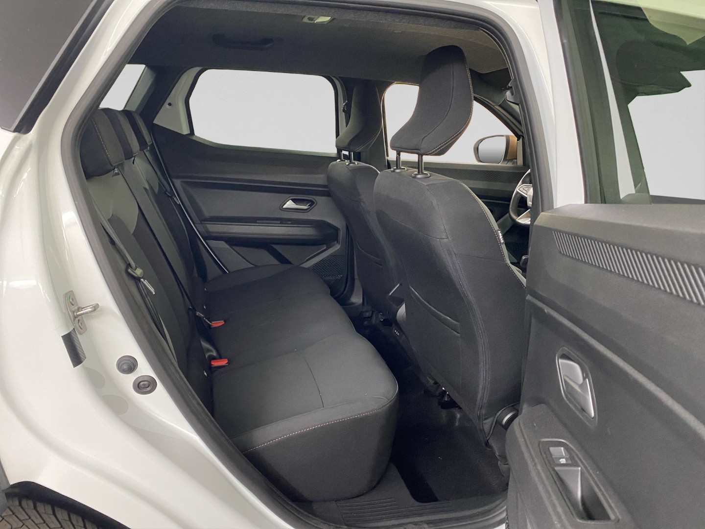 DACIA Duster TCe 130 48V Extreme 4x4-image-21