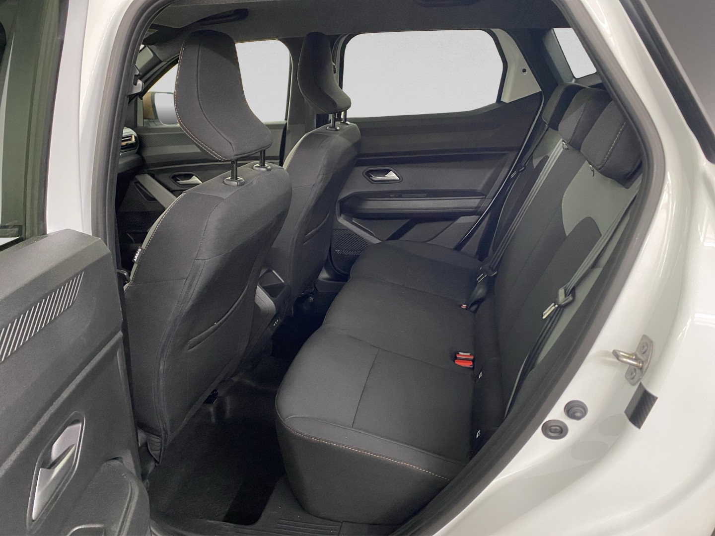 DACIA Duster TCe 130 48V Extreme 4x4-image-12