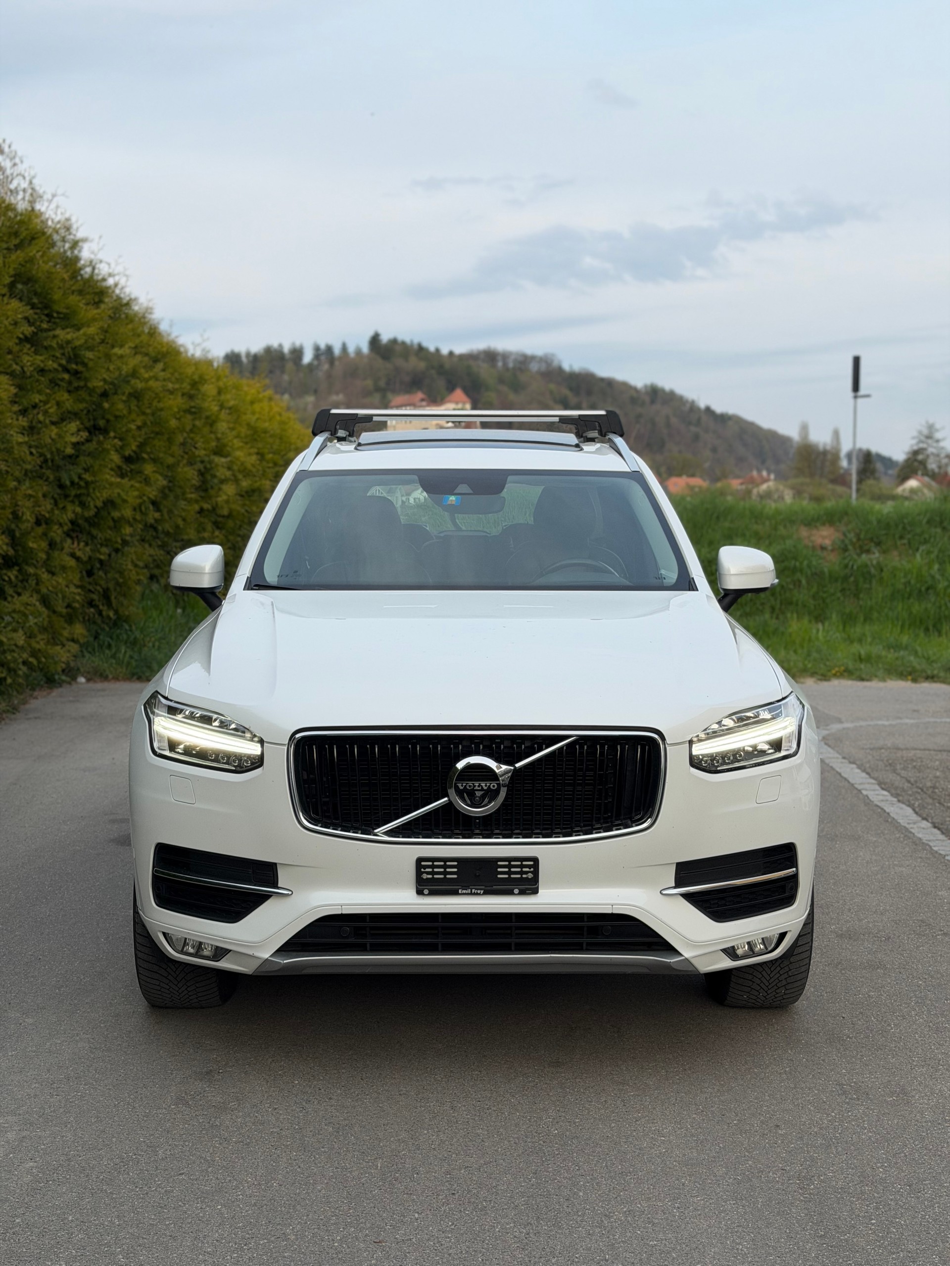 VOLVO XC90 T6 AWD R-Design Geartronic-image-1
