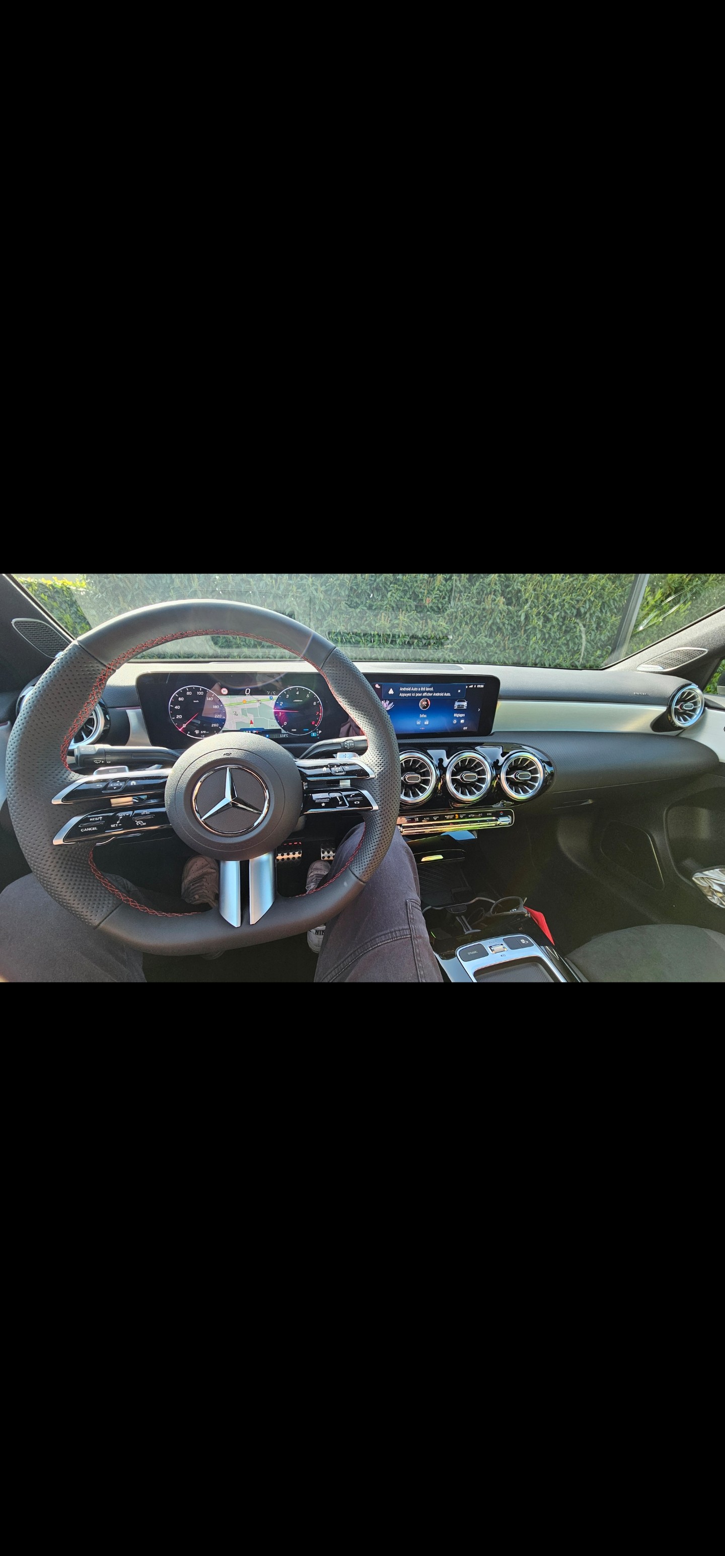 MERCEDES-BENZ A 220 AMG line night star 4matic-image-4