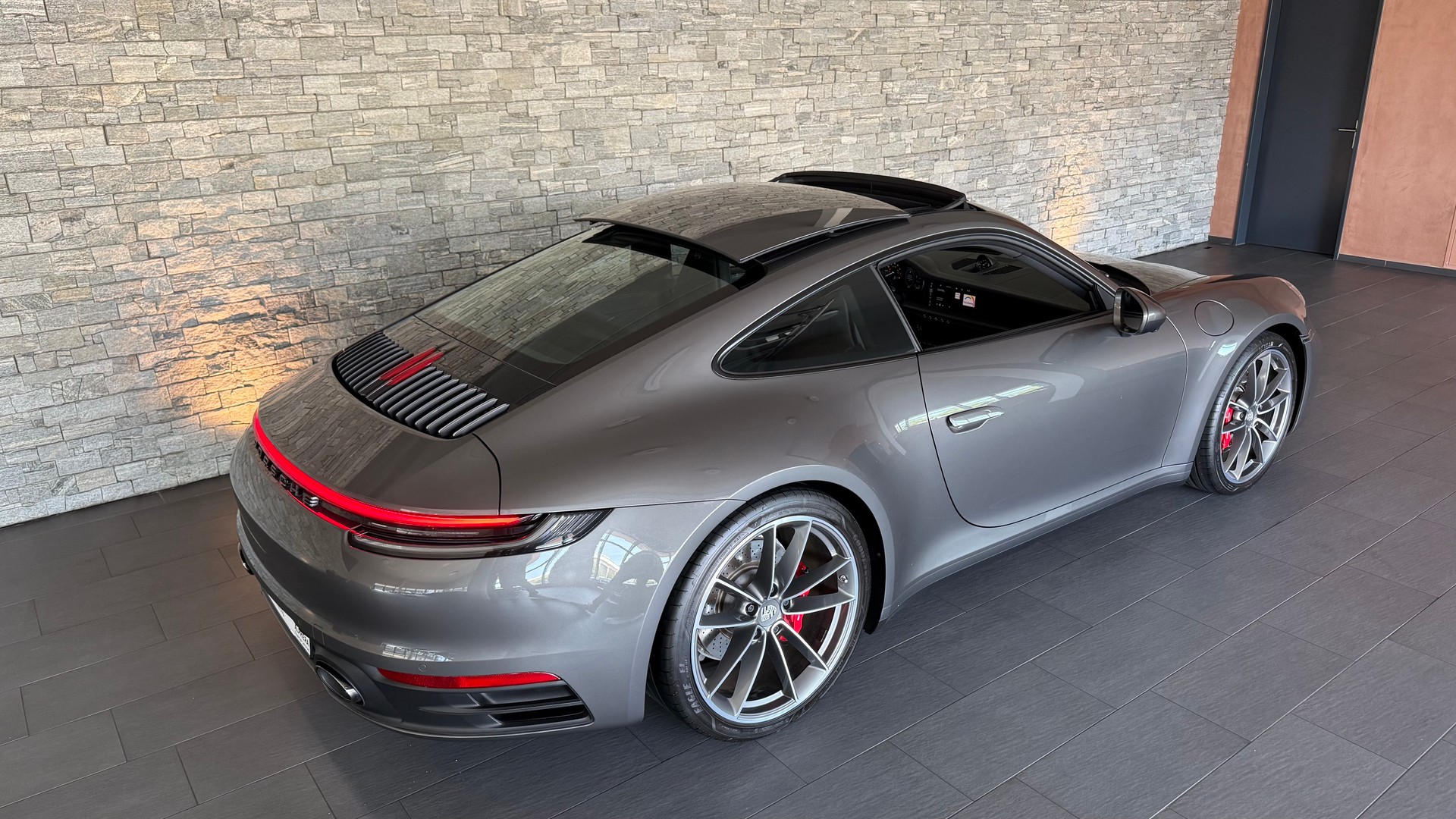 PORSCHE 911 Carrera 4S PDK (992.1) Modelljahr 2020-image-2