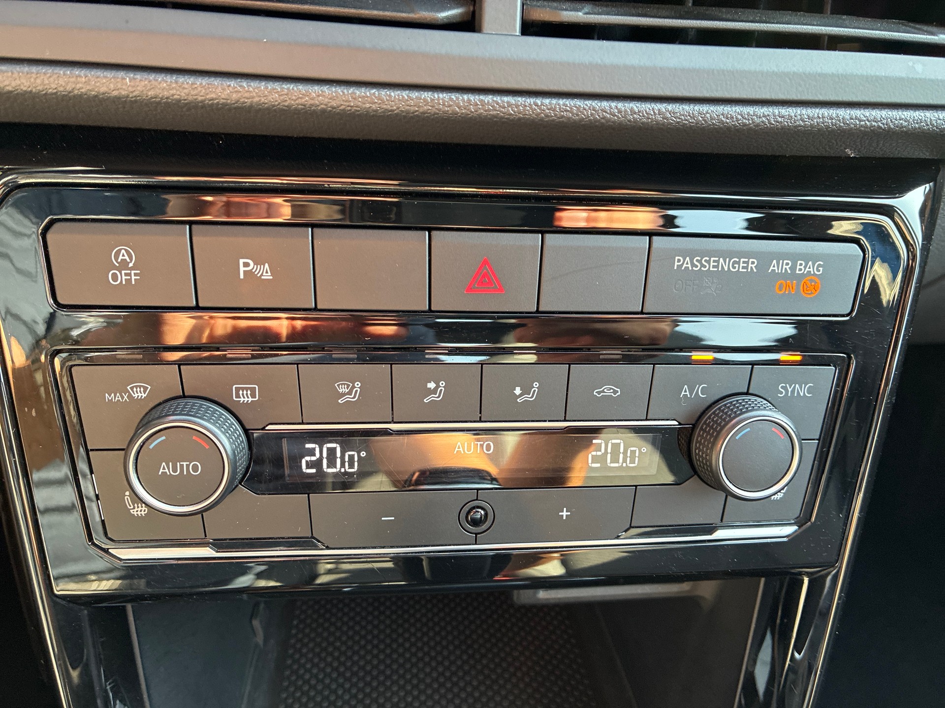 VW T-Cross 1.5 TSI EVO ACT Style DSG-image-16