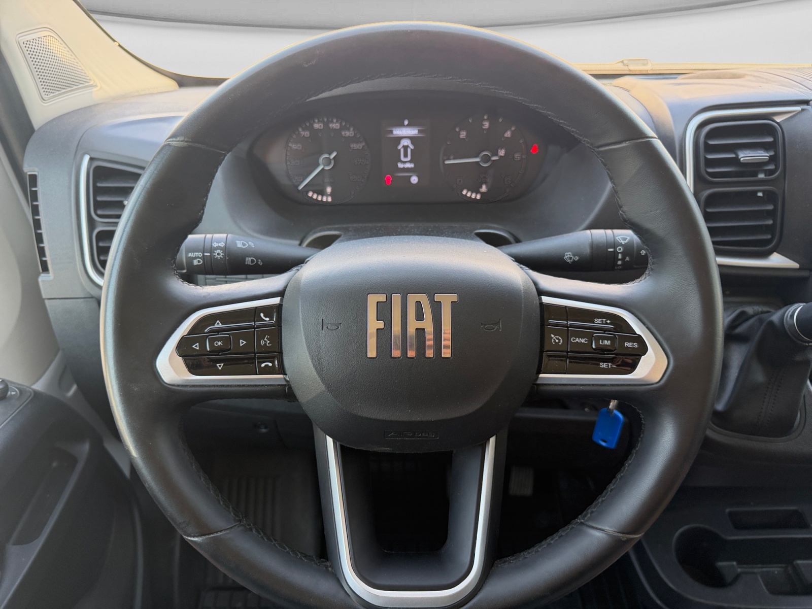 FIAT Ducato 35 L3H2 A8 - 3 Jahre Gratis Service-image-11