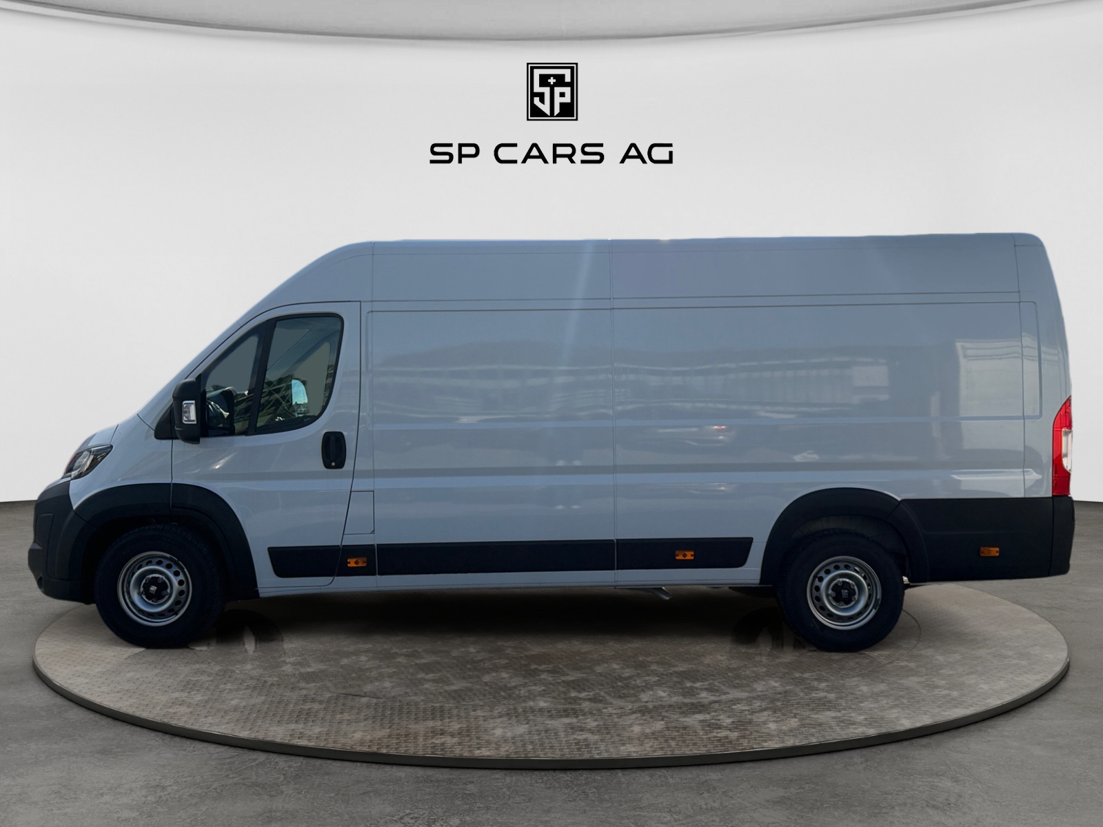 FIAT Ducato Maxi 35 L3H2 A8 - 3 Jahre Gratis Service-showroom-element-1