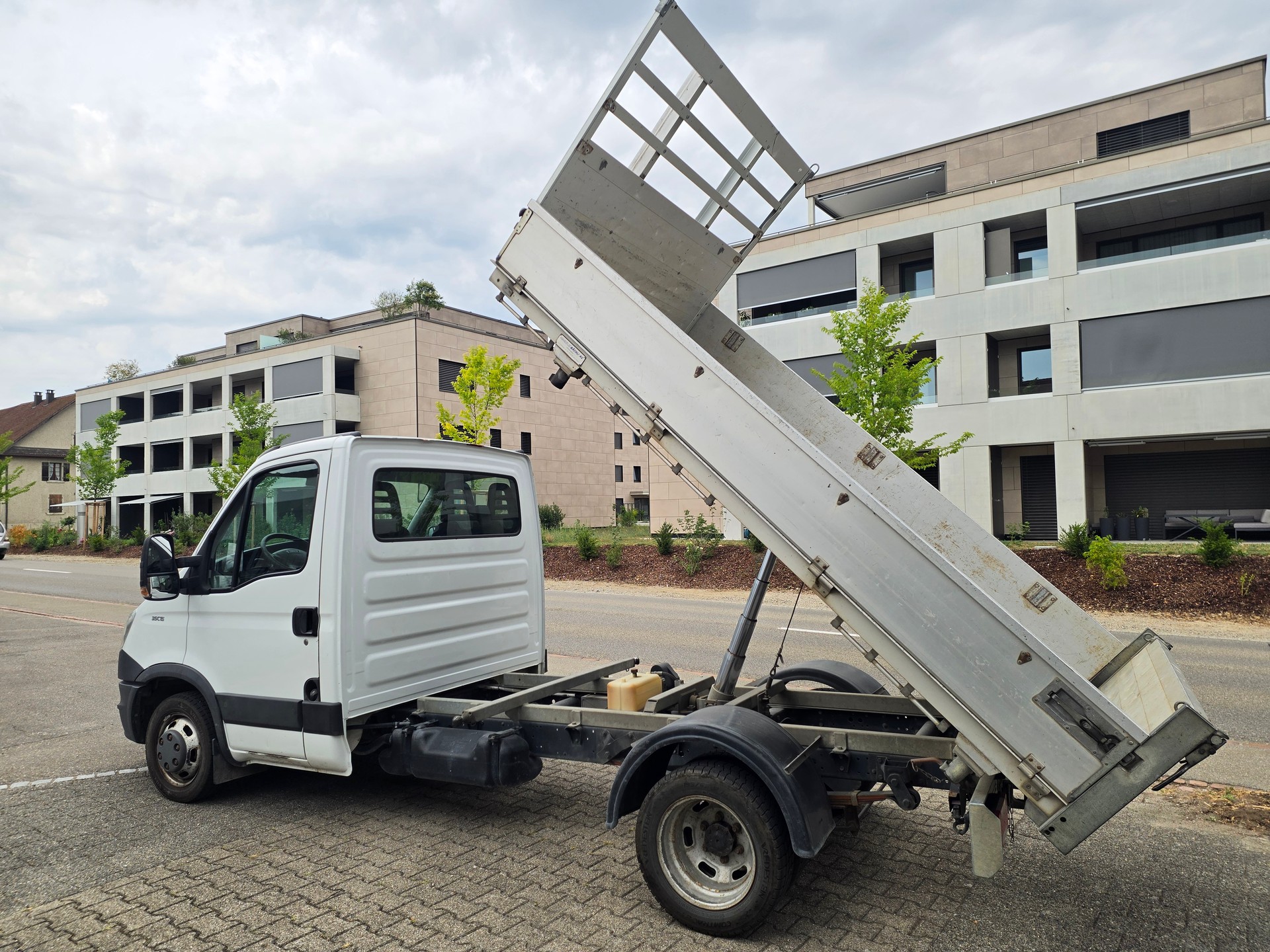 IVECO 35C15H Daily Kippbrücke-image-2