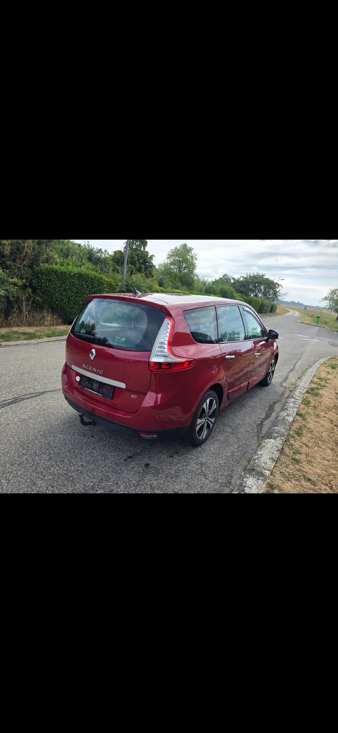 RENAULT Grand Scénic 1.5 dCi Bose EDC-image-3