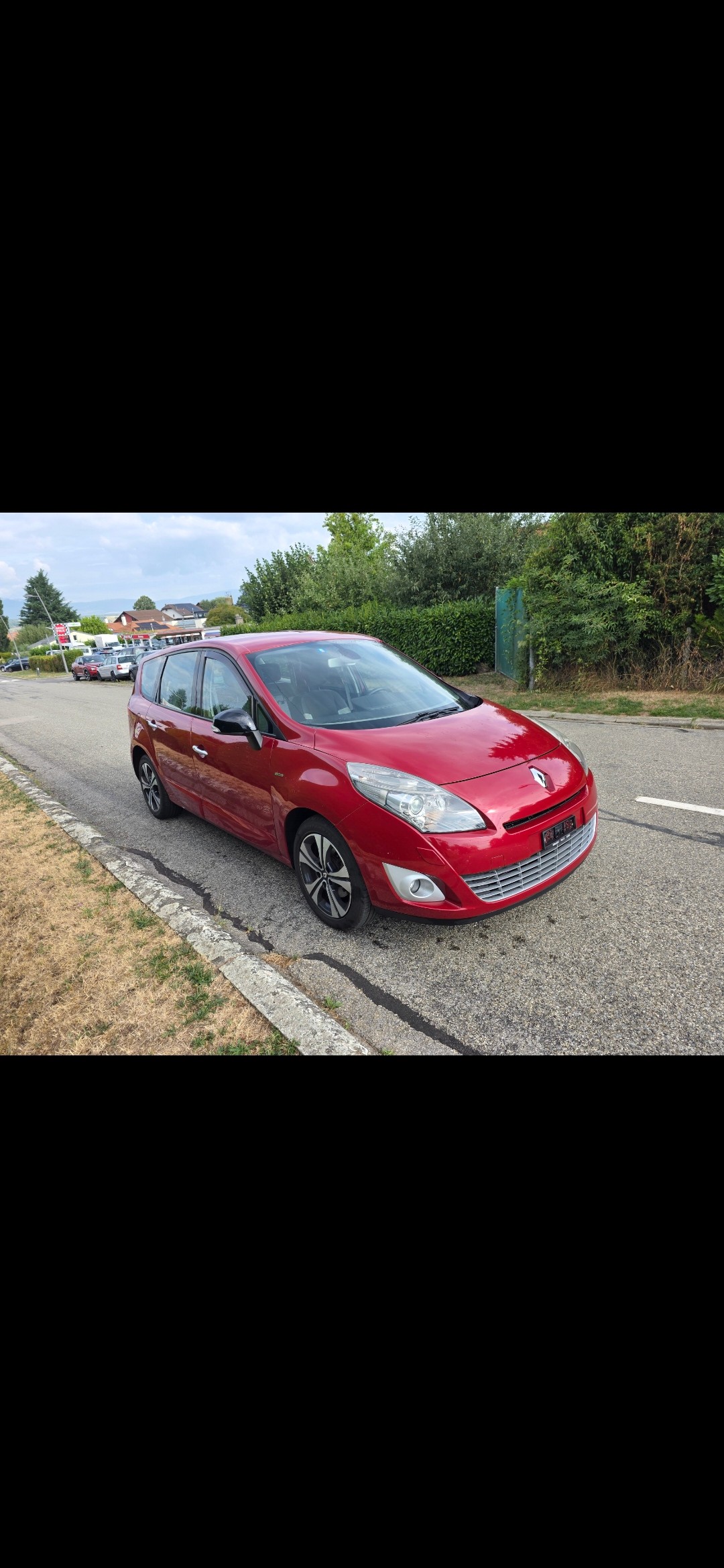 RENAULT Grand Scénic 1.5 dCi Bose EDC-image-2