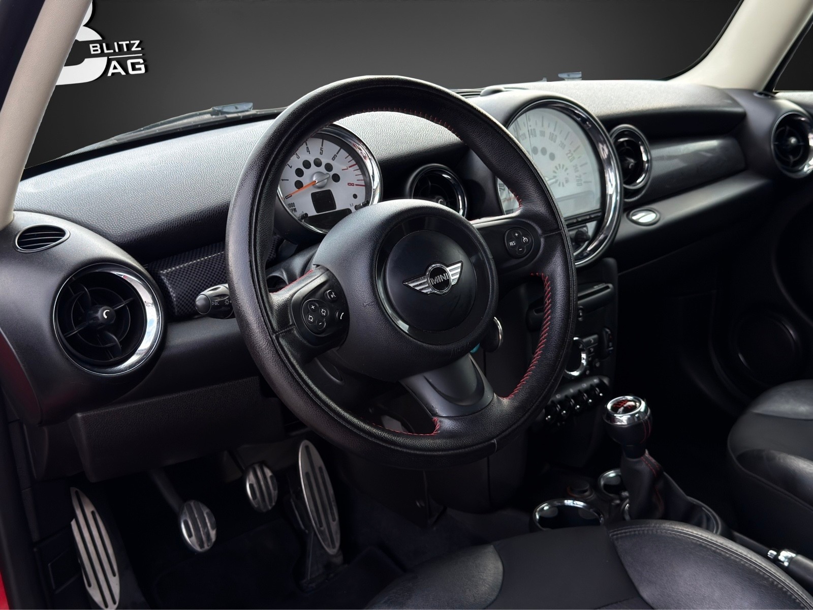 MINI Cooper S John Cooper Works mit 184 PS-image-7