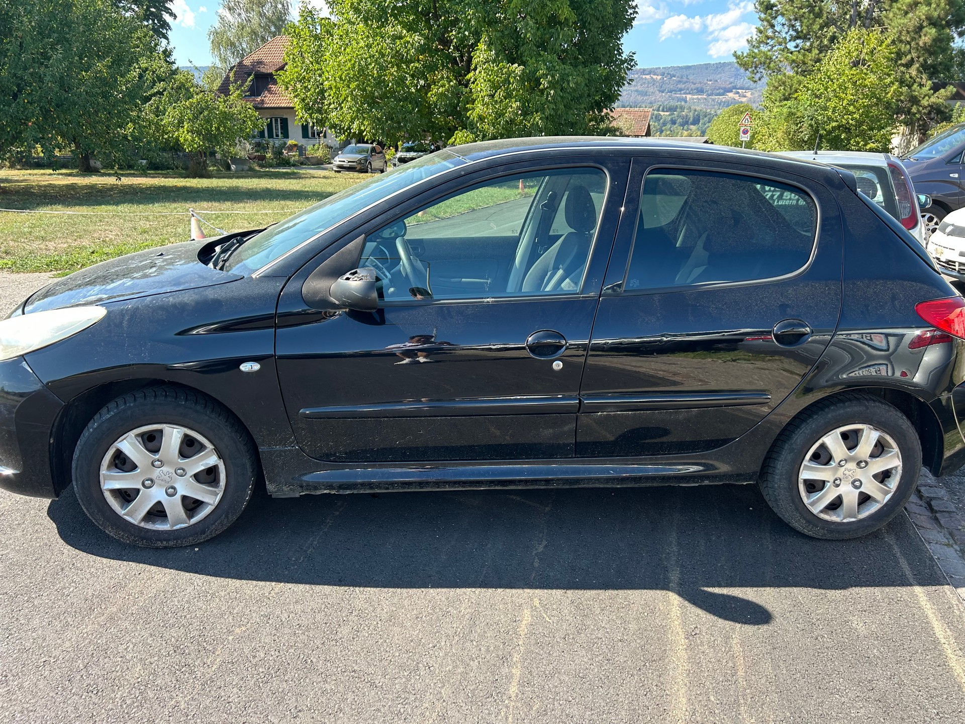 PEUGEOT 206+ 1.4 Trendy-image-12