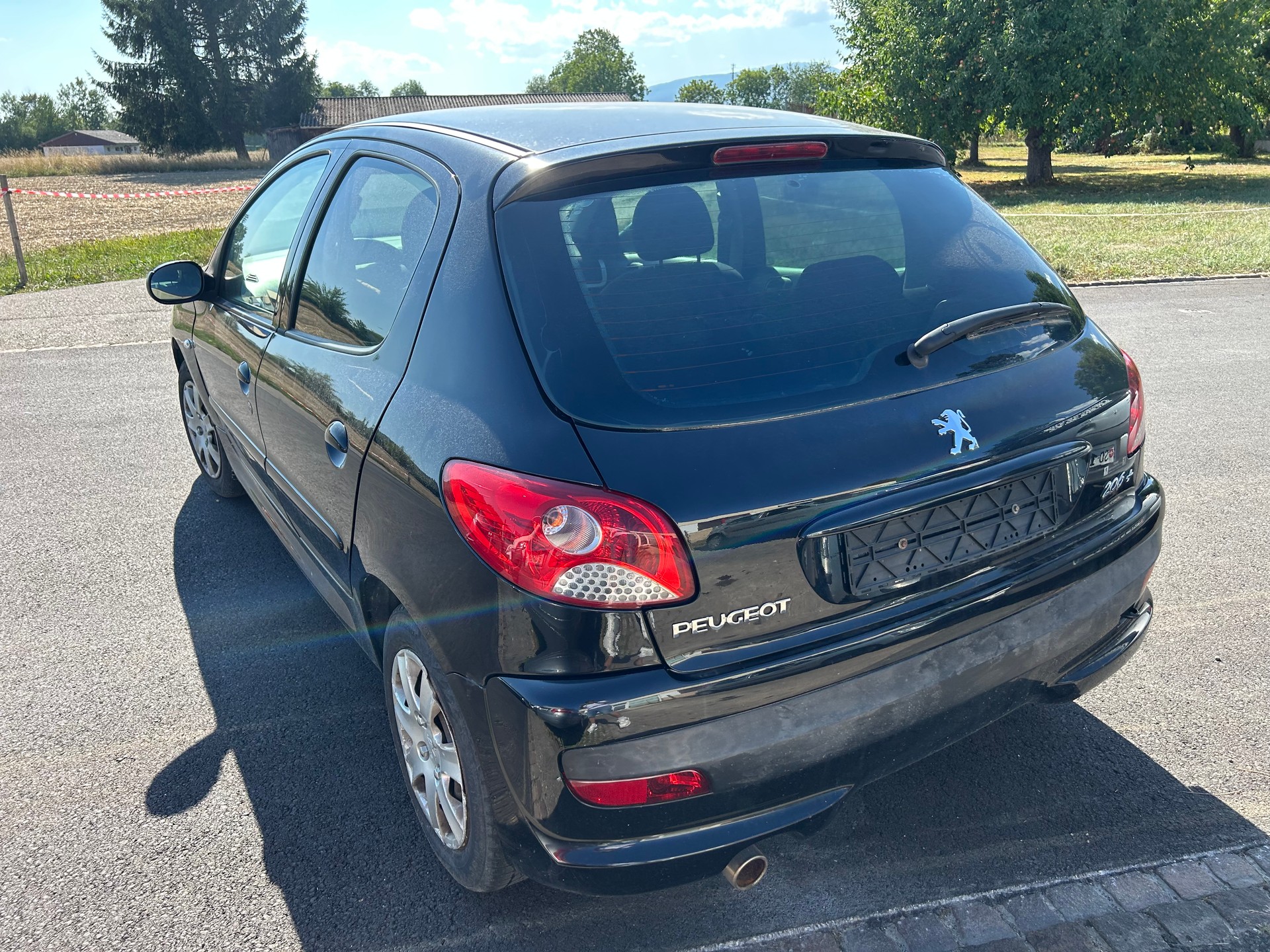 PEUGEOT 206+ 1.4 Trendy-image-7
