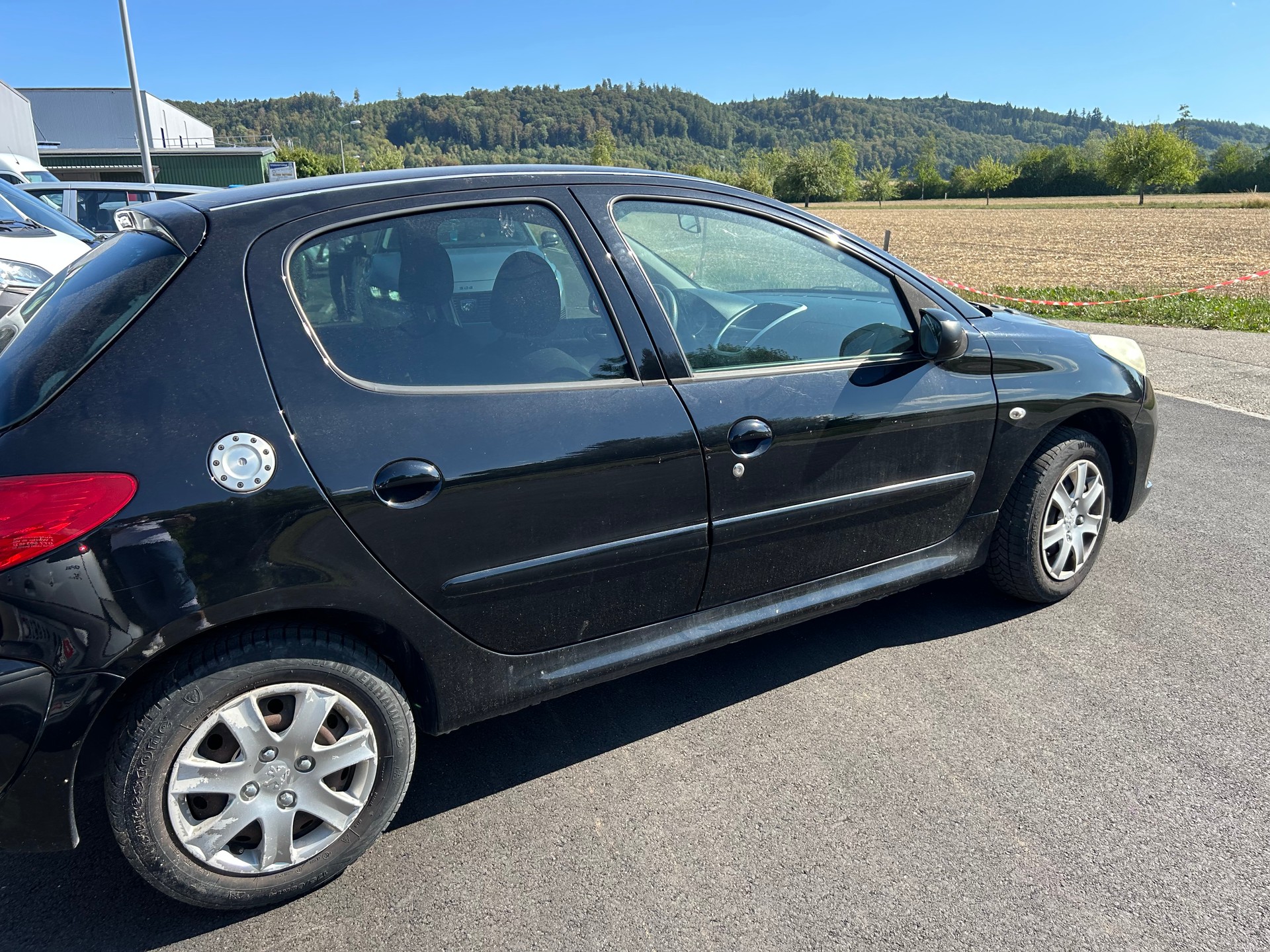 PEUGEOT 206+ 1.4 Trendy-image-4