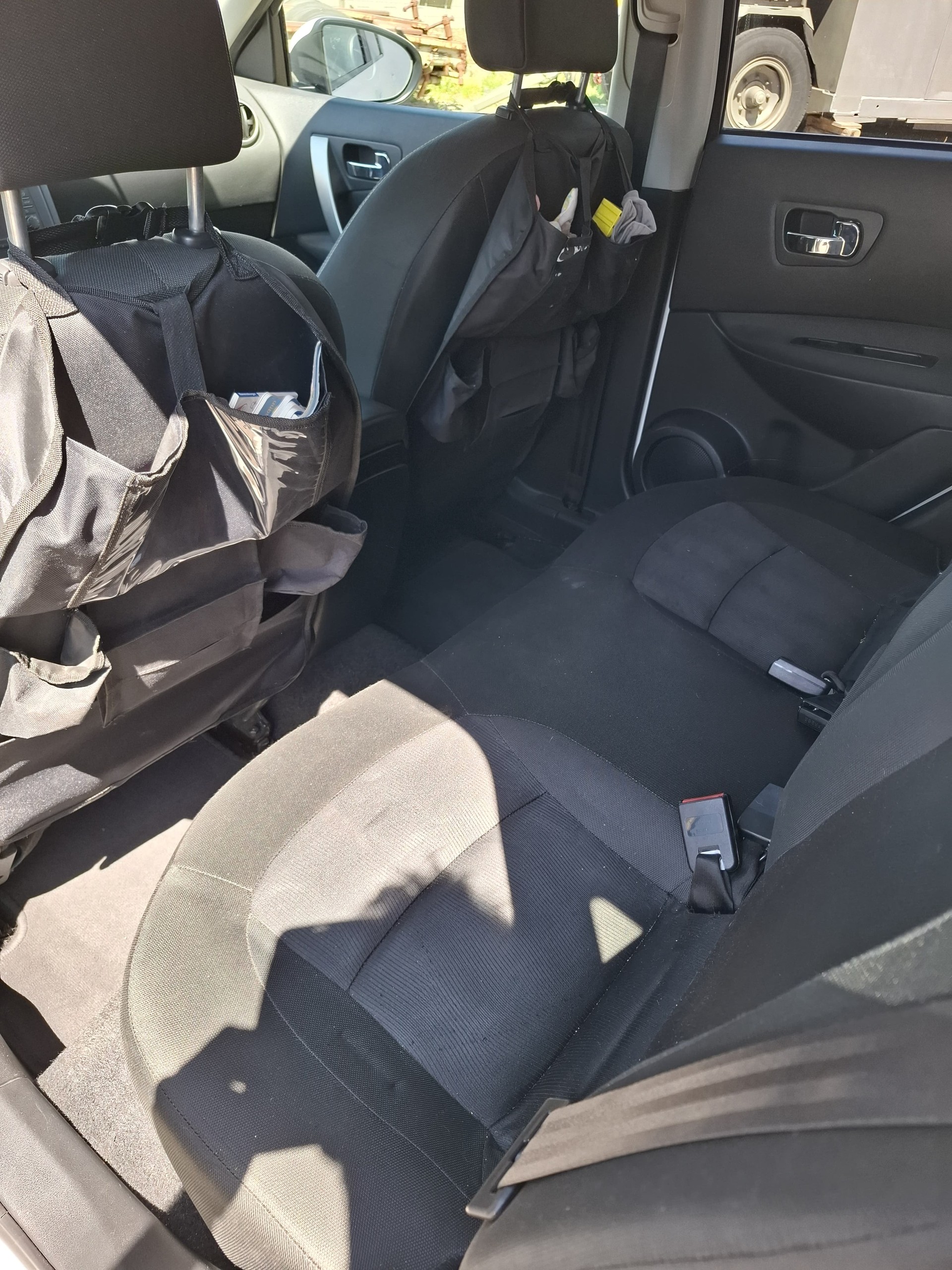 NISSAN Qashqai 2.0 dCi 4WD Automatic-image-5