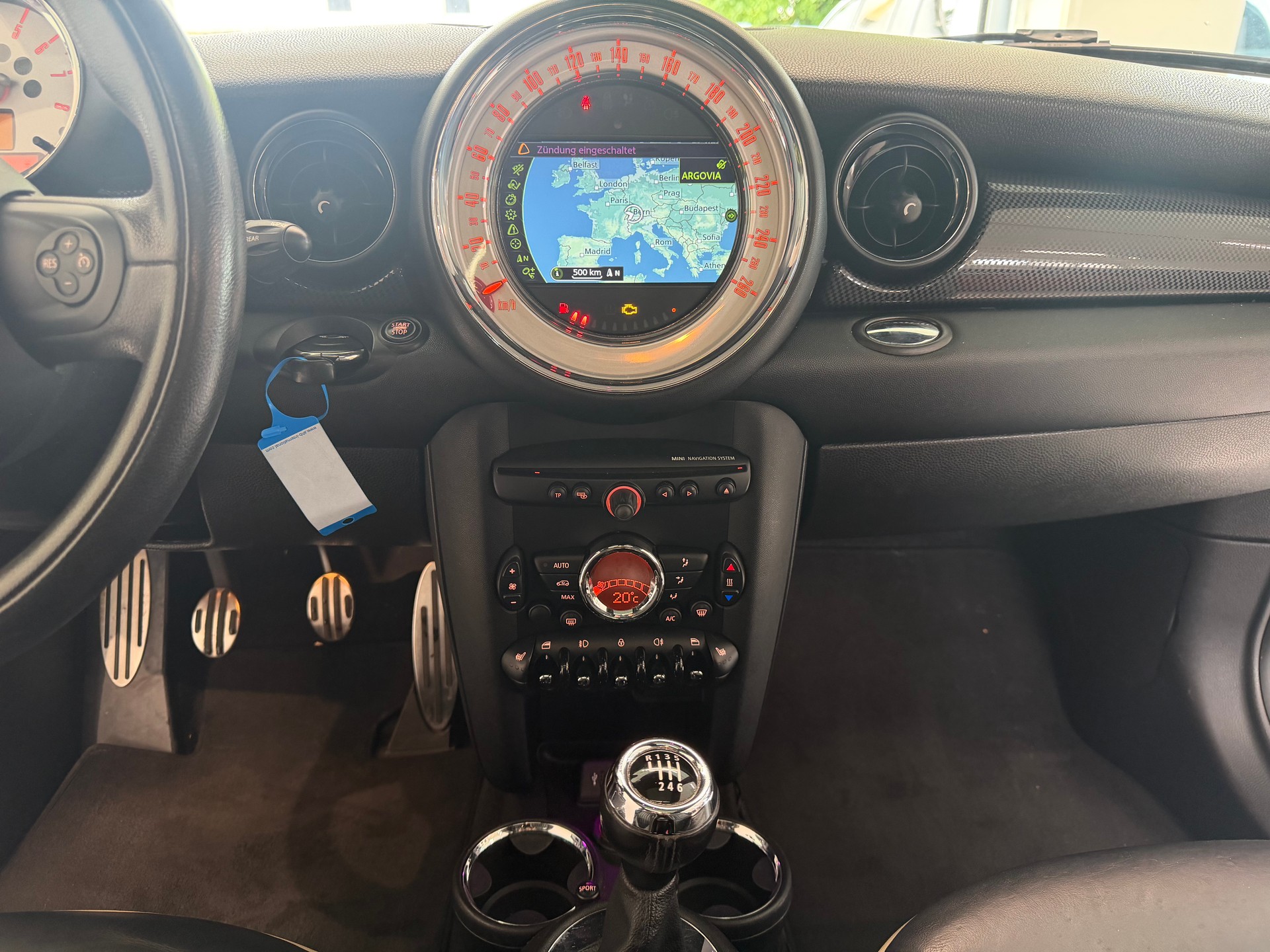 MINI Cooper S-image-12