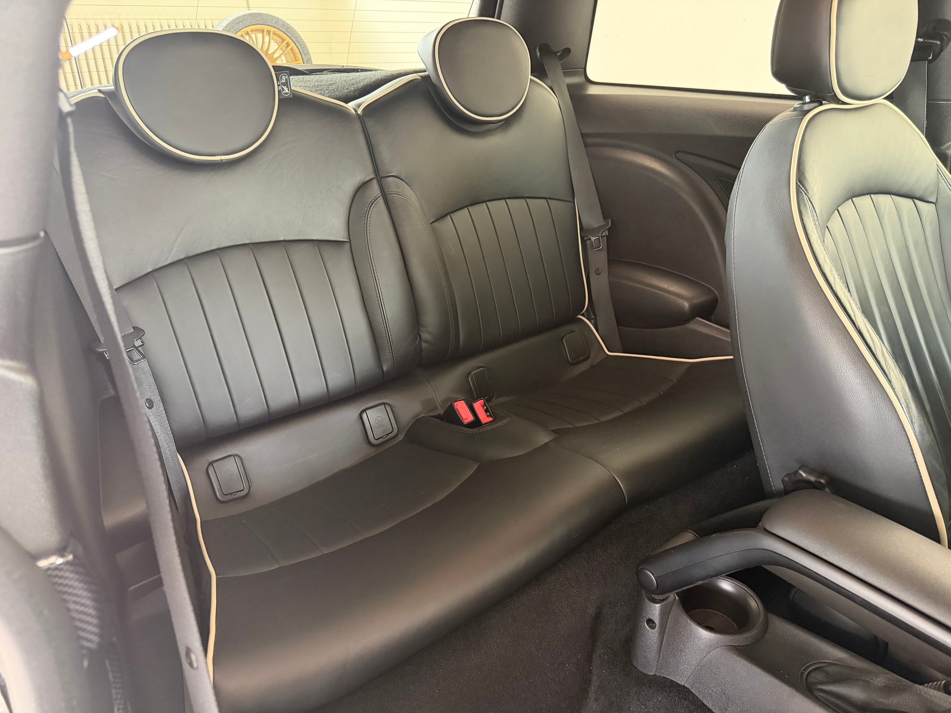 MINI Cooper S-image-10