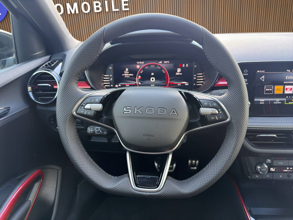 SKODA Fabia 1.5 TSI Monte Carlo DSG-image-14