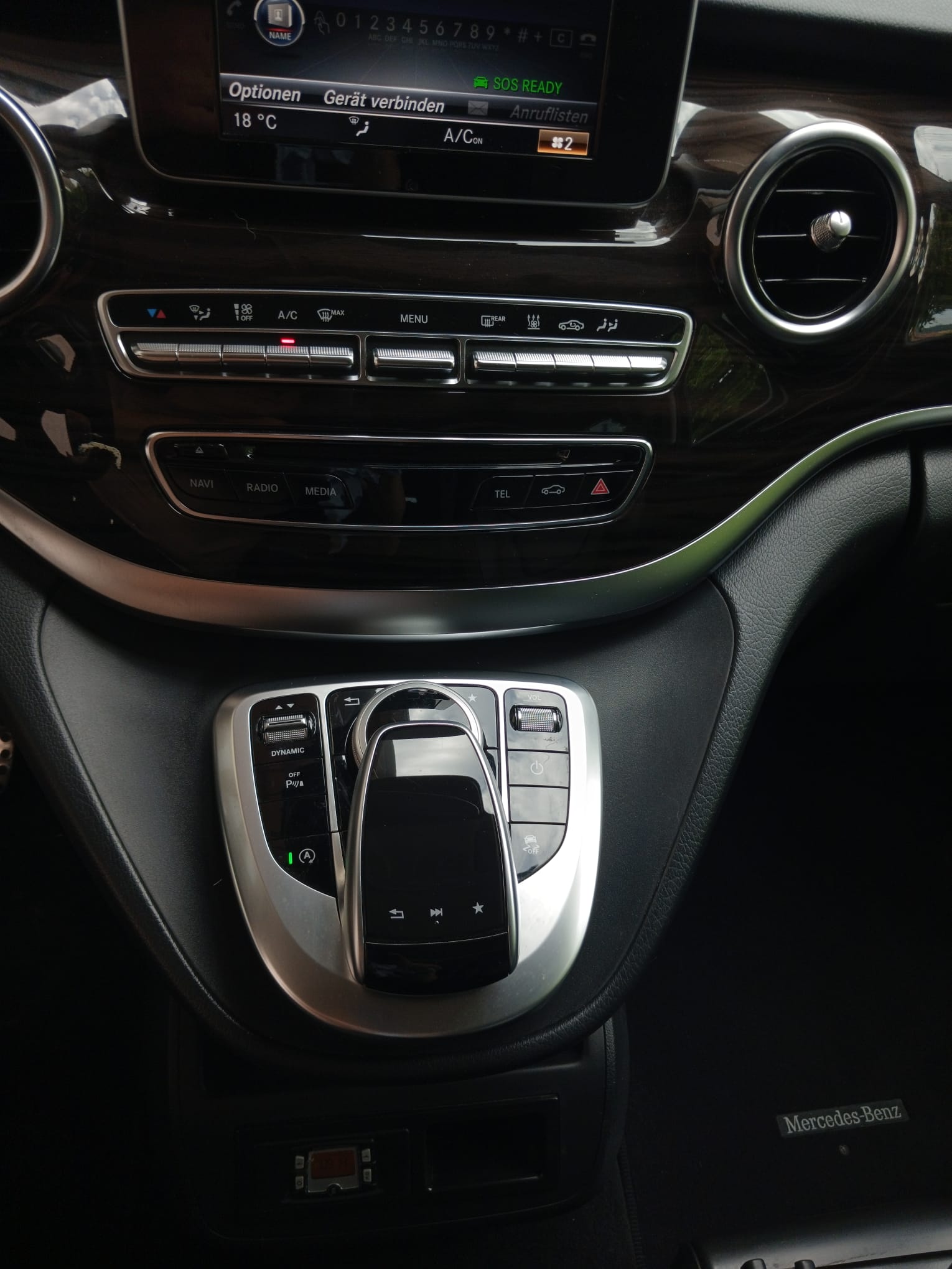 MERCEDES-BENZ Marco Polo-image-13