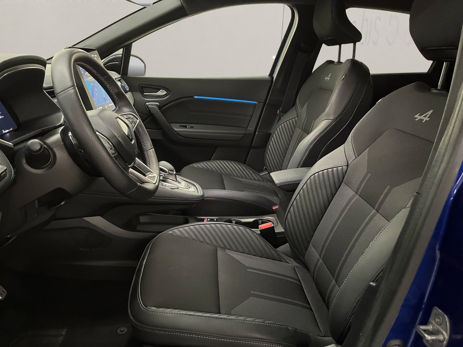 RENAULT Captur 1.3 TCe 160 esprit Alpine EDC-image-6
