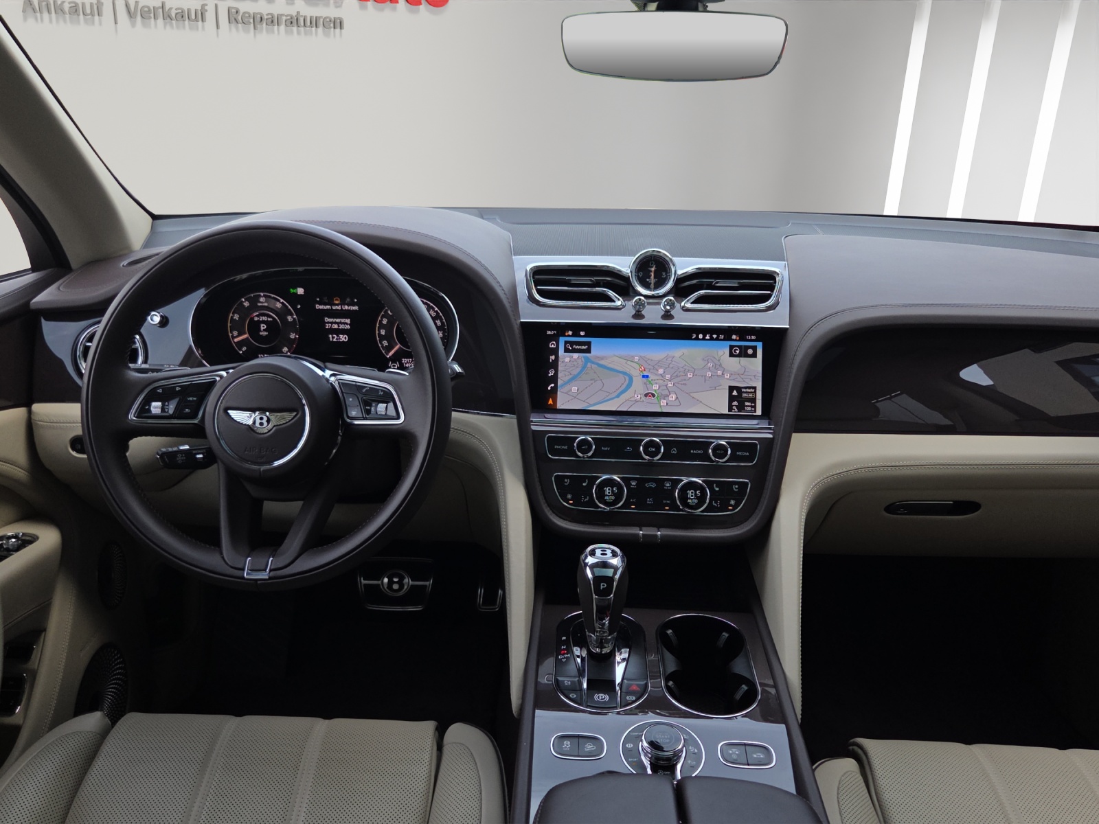 BENTLEY Bentayga 4.0 V8 Atelier Edition-image-6
