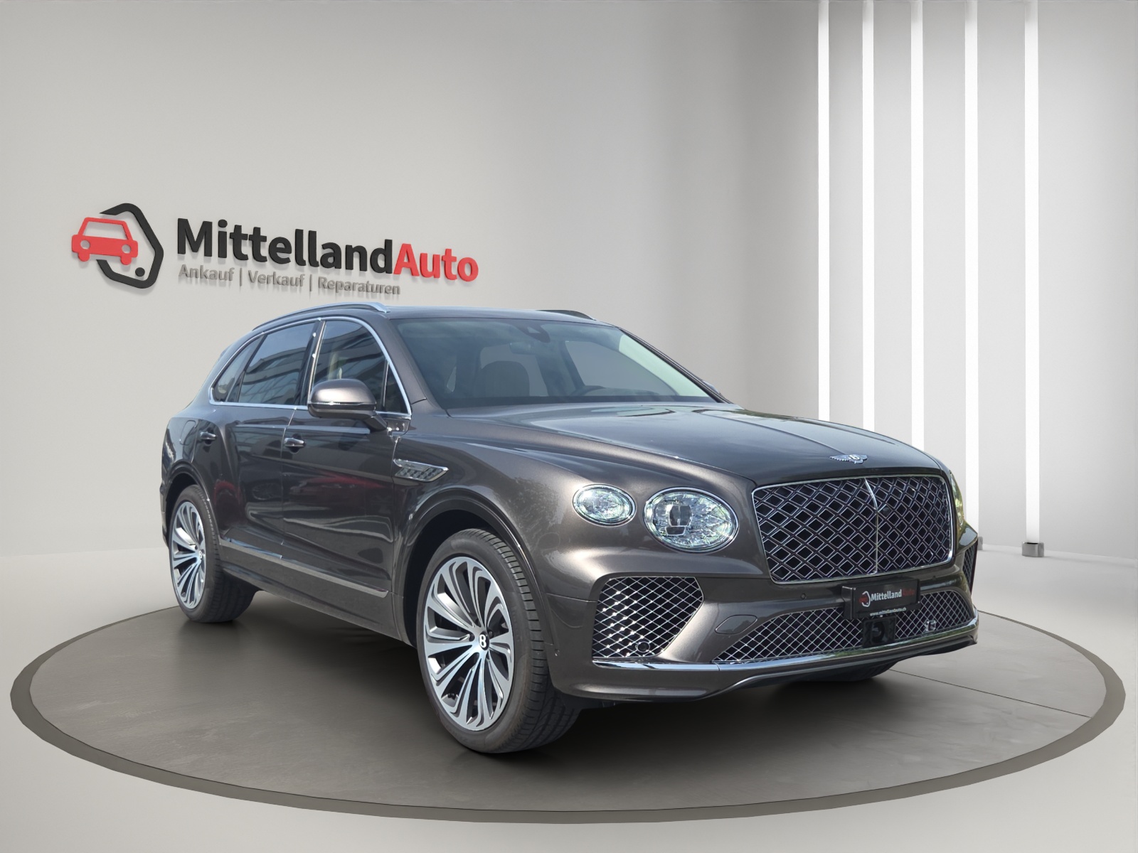 BENTLEY Bentayga 4.0 V8 Atelier Edition-showroom-element-2