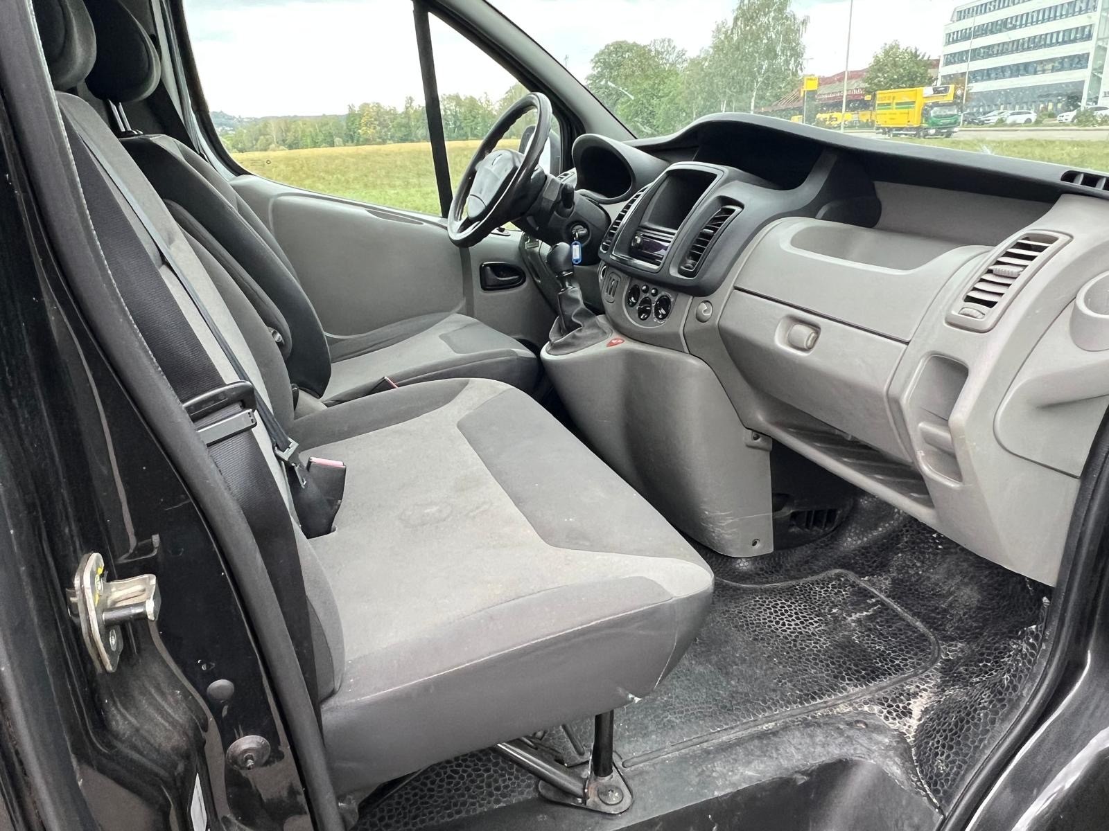 RENAULT Trafic 2.0 dCi 115 2.9t L2H1 Mit Klima Lange version-image-7