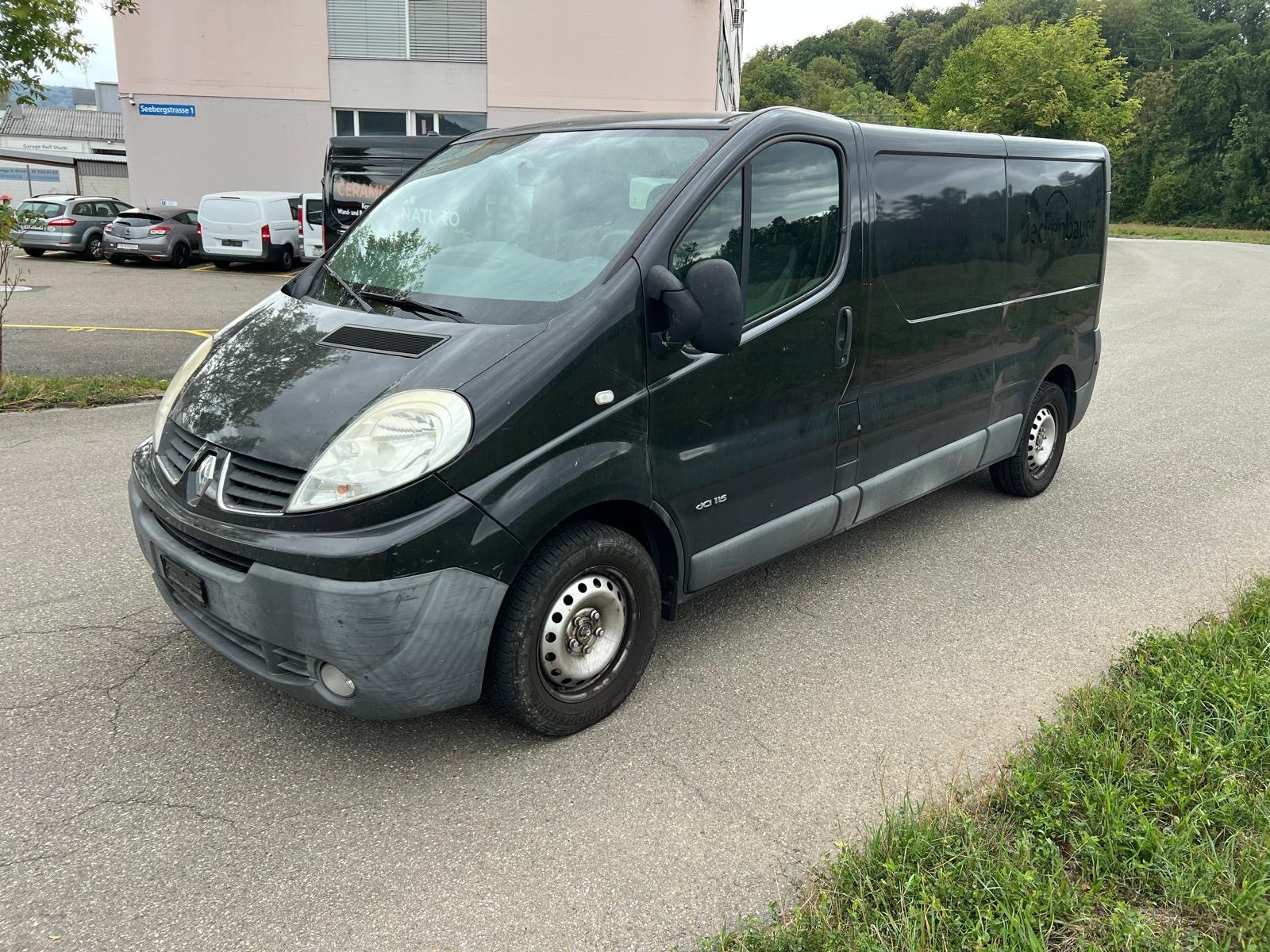 RENAULT Trafic 2.0 dCi 115 2.9t L2H1 Mit Klima Lange version-image-0