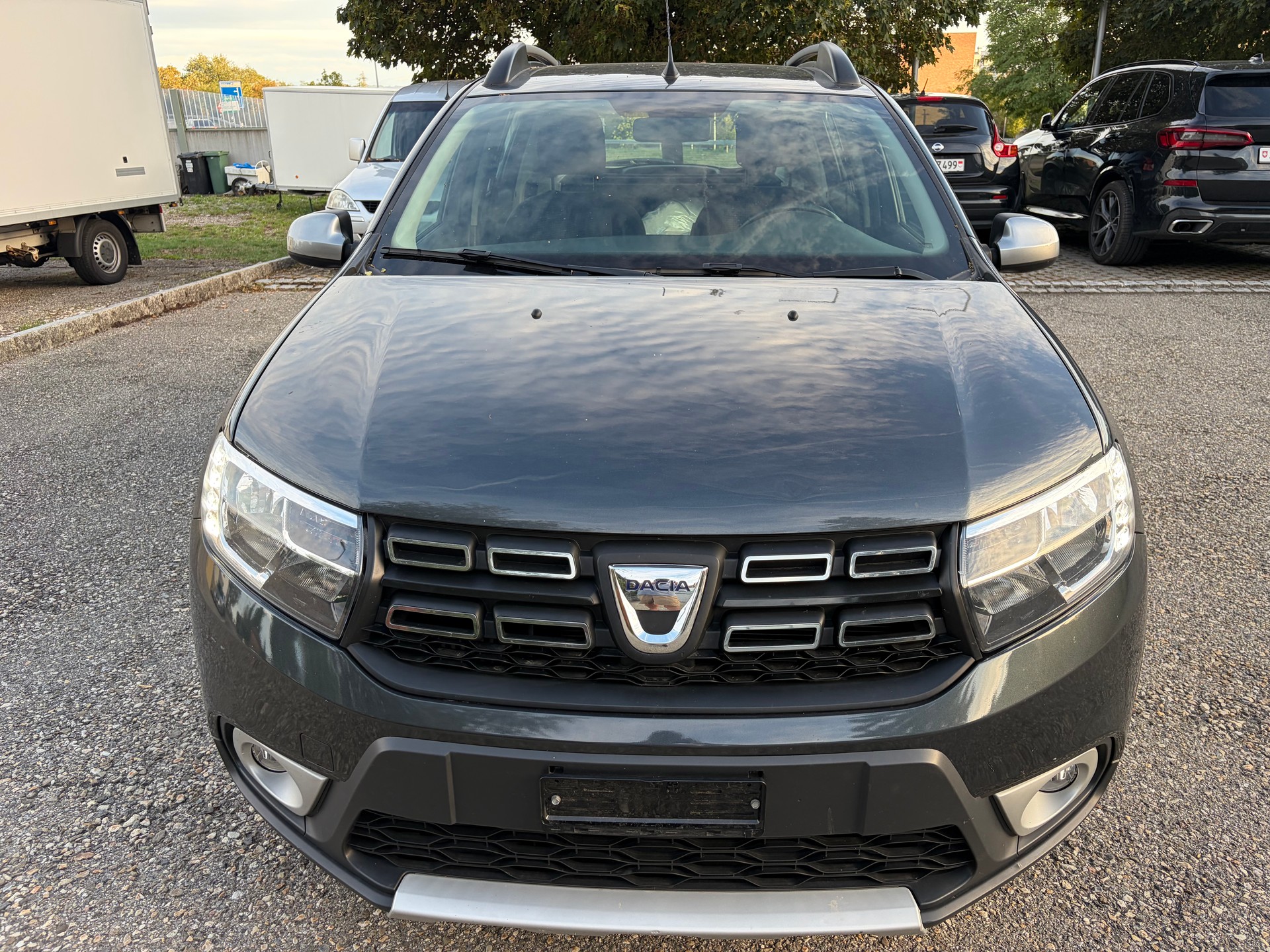 DACIA Sandero Tce 90 Stepway Lauréate Automatic-image-0