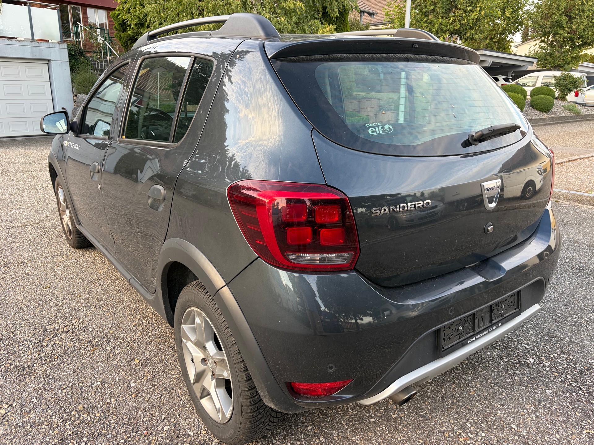 DACIA Sandero Tce 90 Stepway Lauréate Automatic-image-5