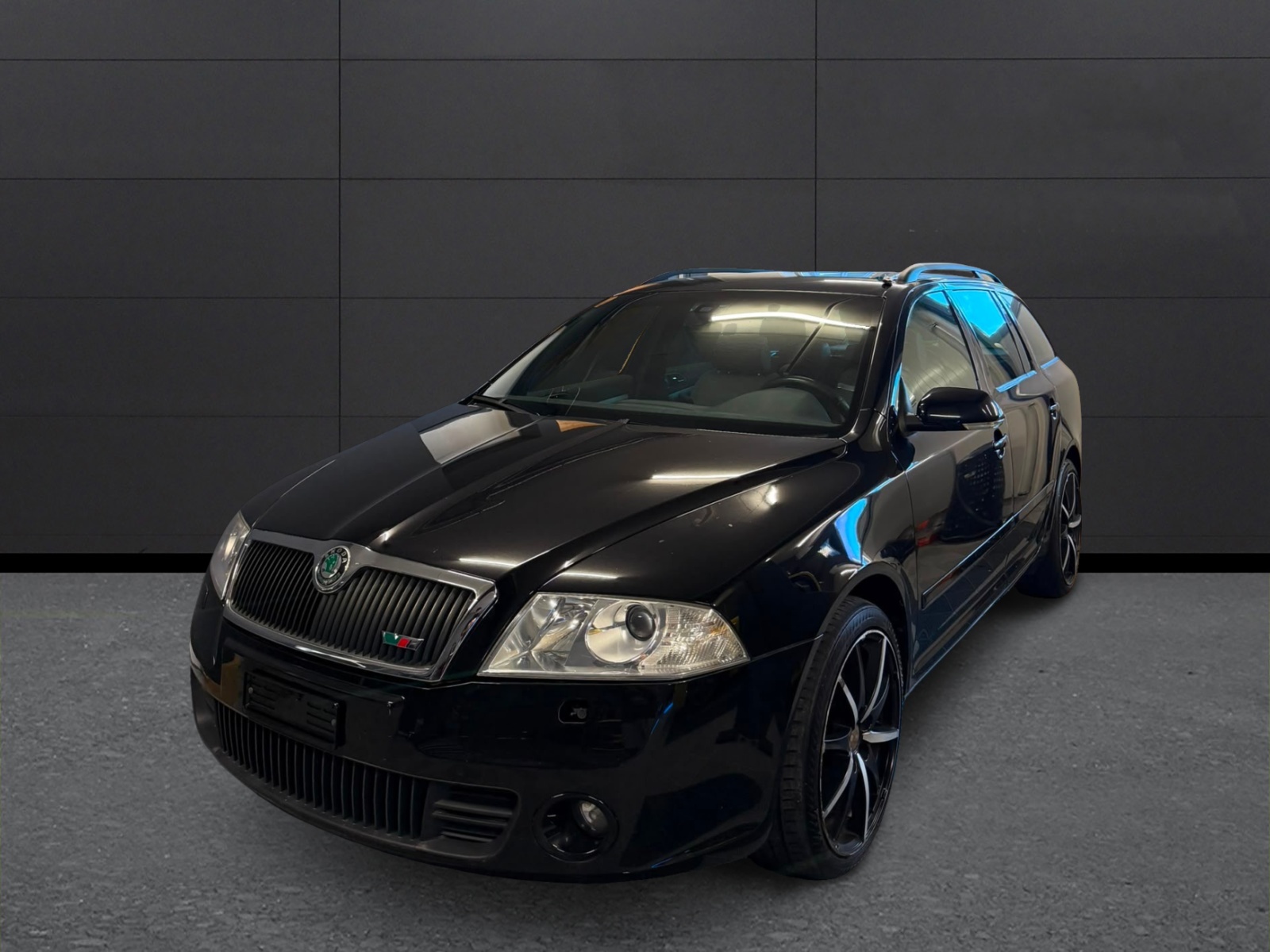 SKODA Octavia 2.0 TFSI RS-image-0
