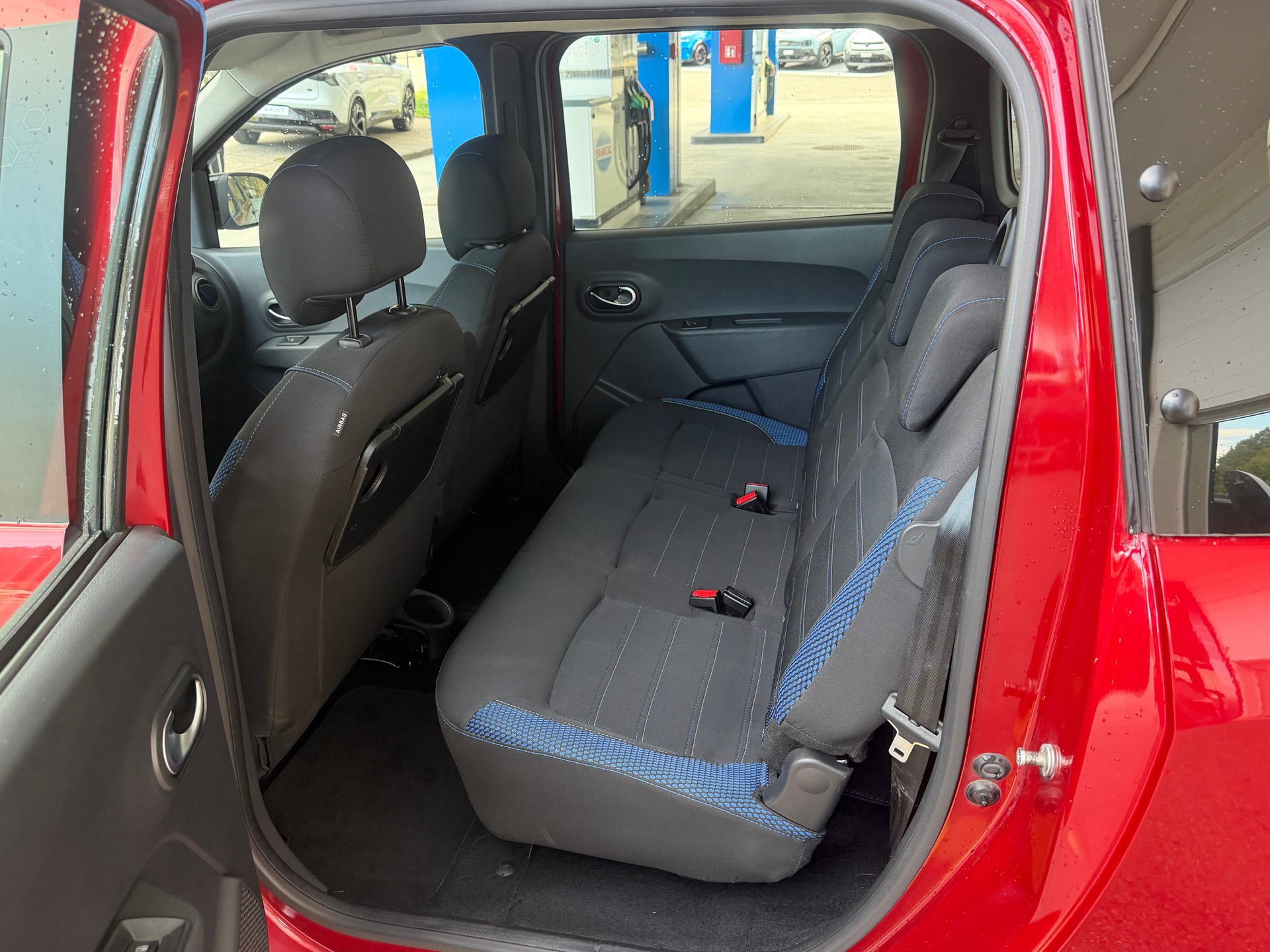 DACIA Lodgy TCE 130 Stepway 7PL-image-7