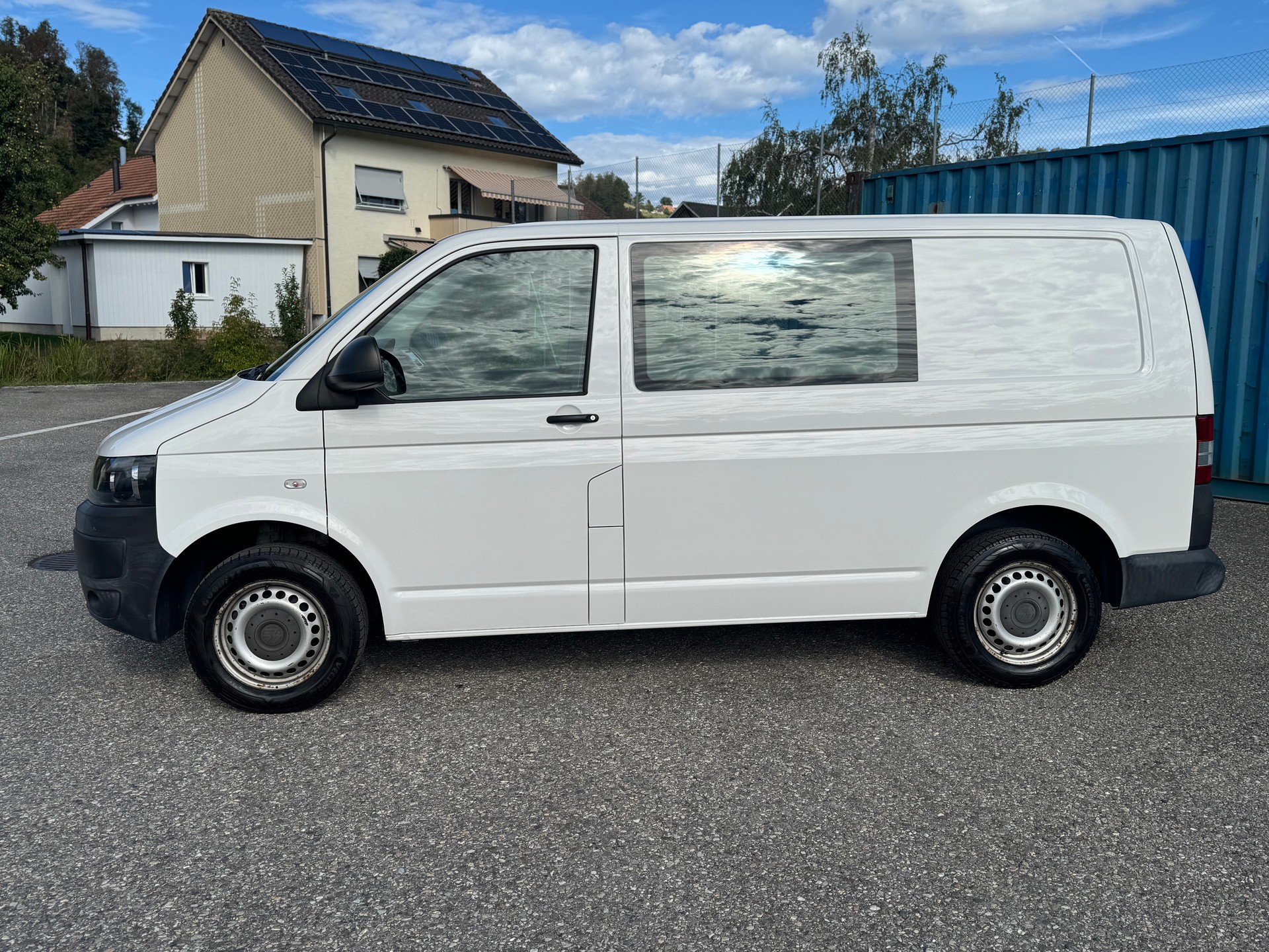 VW Transporter-image-1