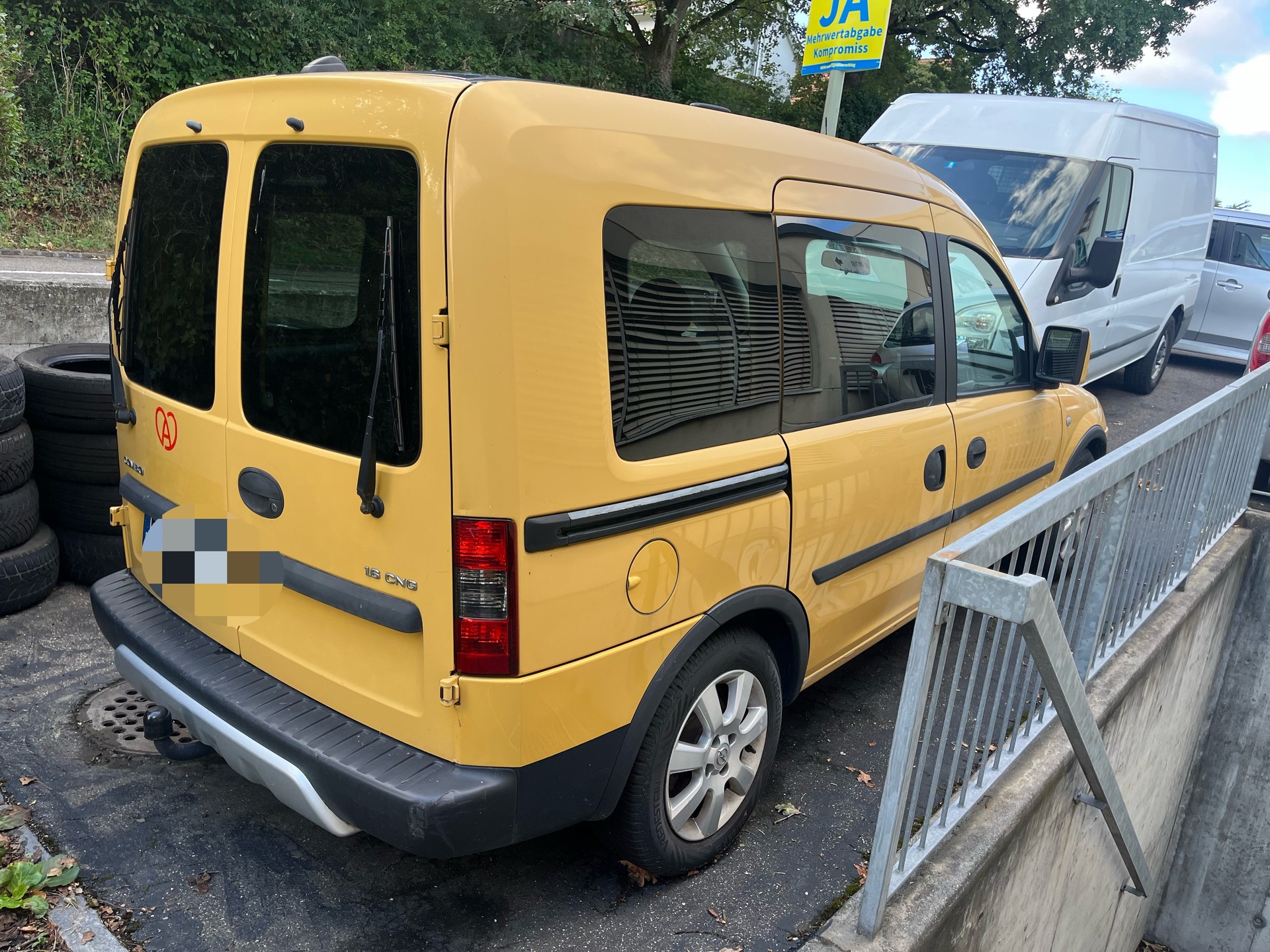 OPEL COMBO-image-2