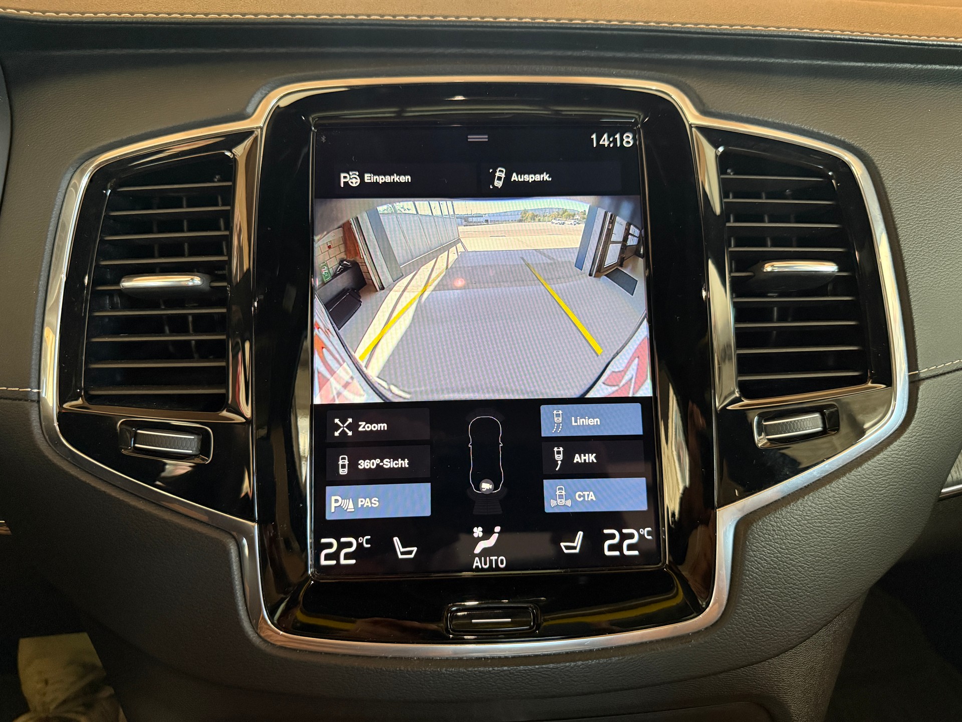VOLVO XC90 B5 Diesel Mild Hybrid 4x4 7-Sitze Modell 2020 AWD Inscription Geartronic-image-11