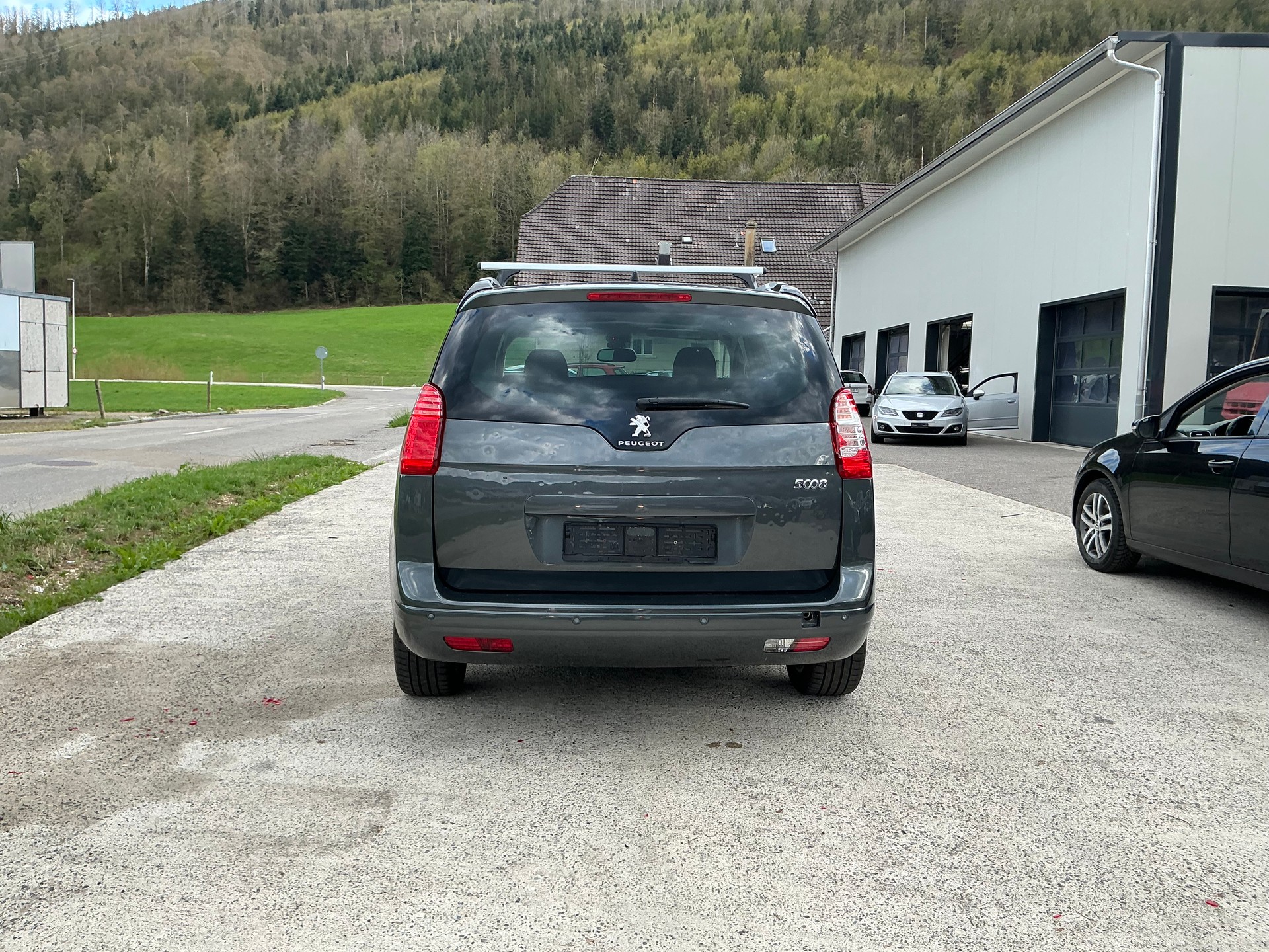PEUGEOT 5008 1.6 16V T Style Tiptronic-image-4