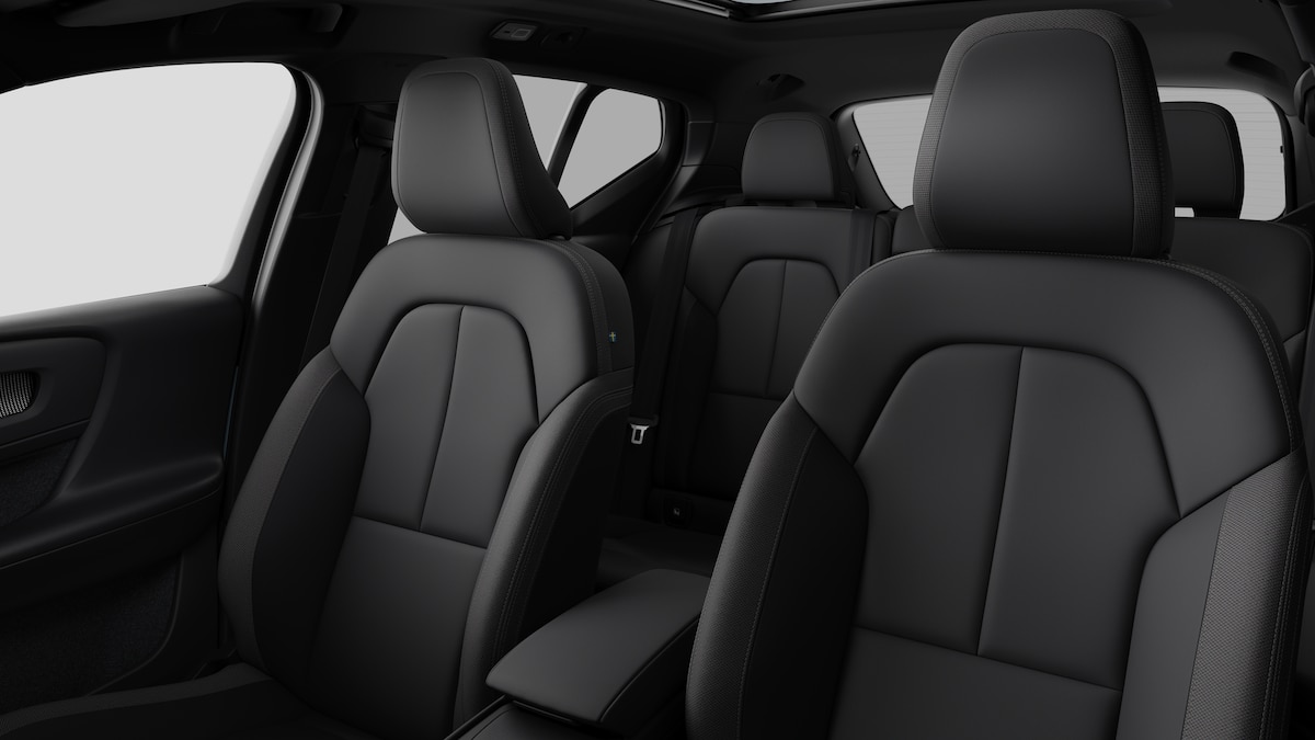 VOLVO EX40 Twin Performance Ultra AWD-image-10