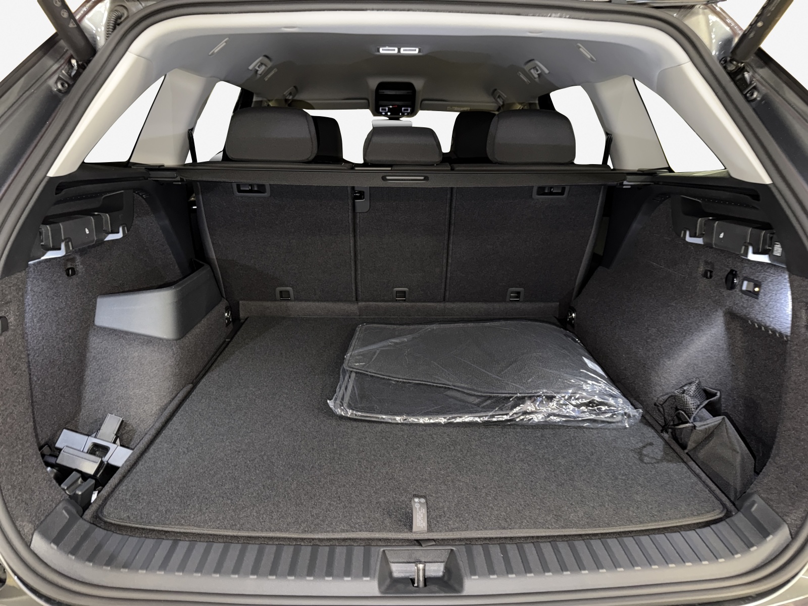 SKODA Kodiaq 2.0 TSI Selection 4x4-image-12