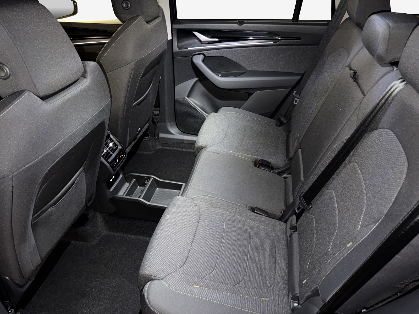 SKODA Kodiaq 2.0 TSI Selection 4x4-image-11