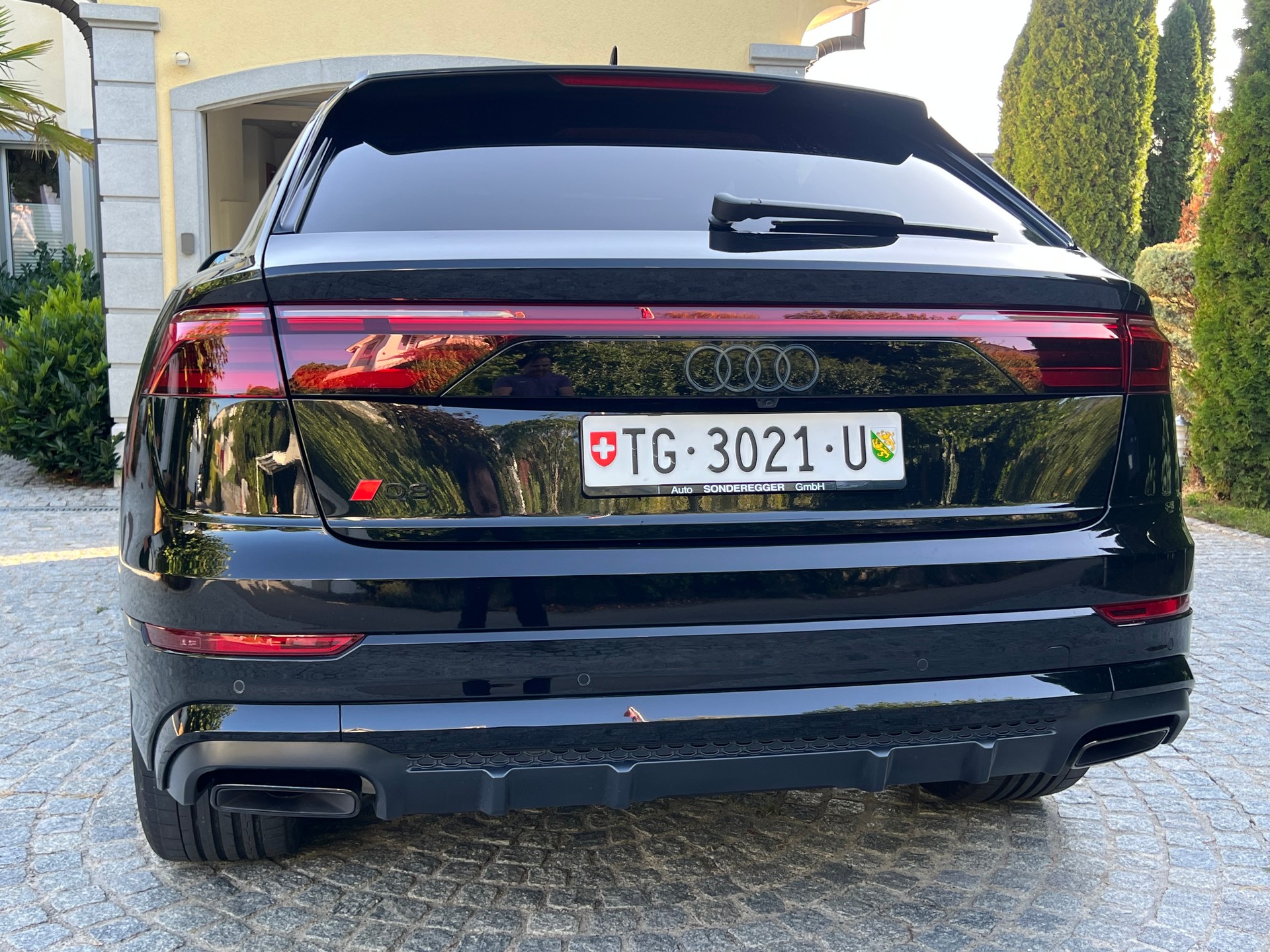 AUDI Q8 SUV 50 TDI quattro tiptronic-image-4