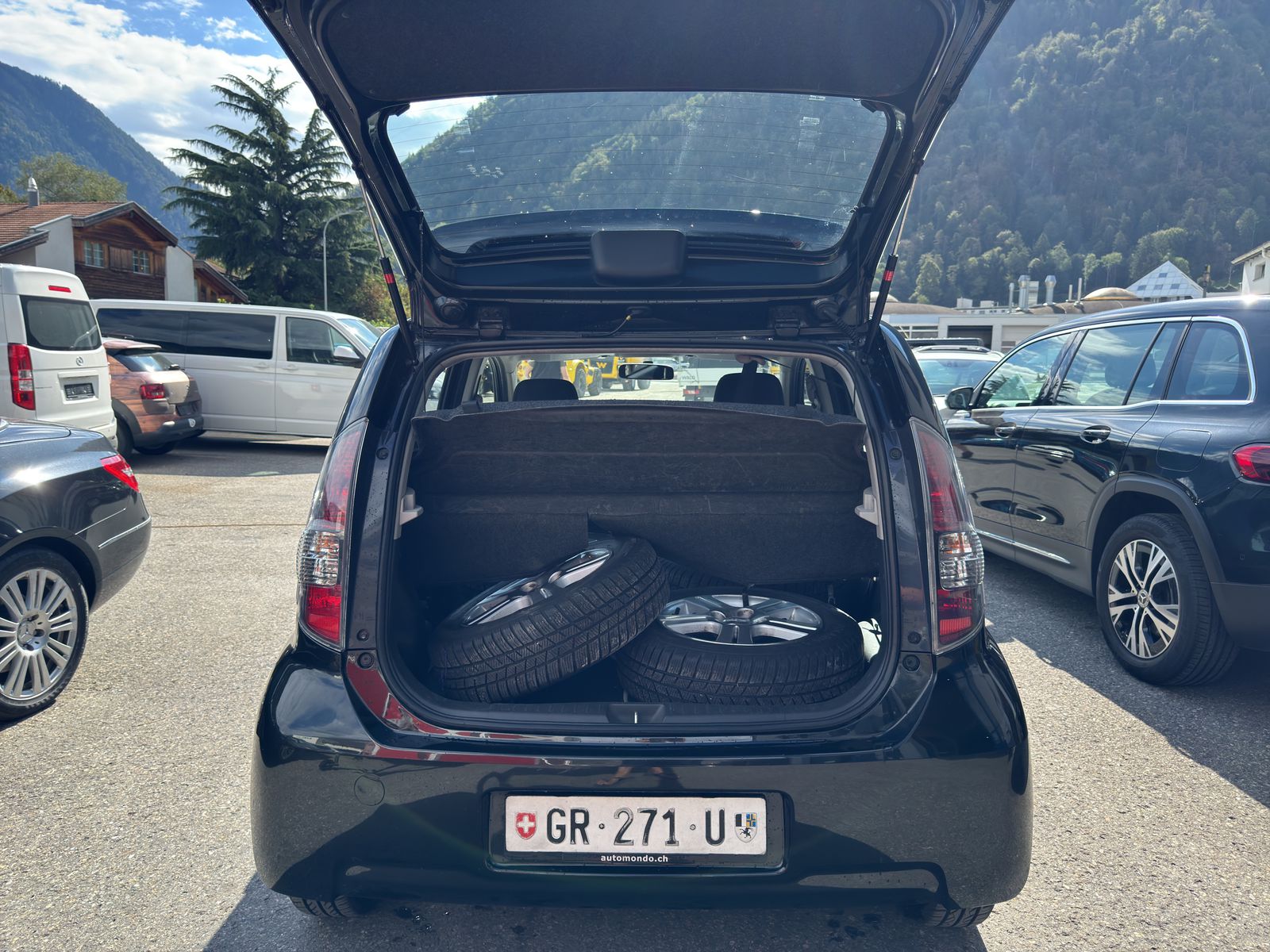 DAIHATSU Sirion 1.3 S eco-4WD-image-4