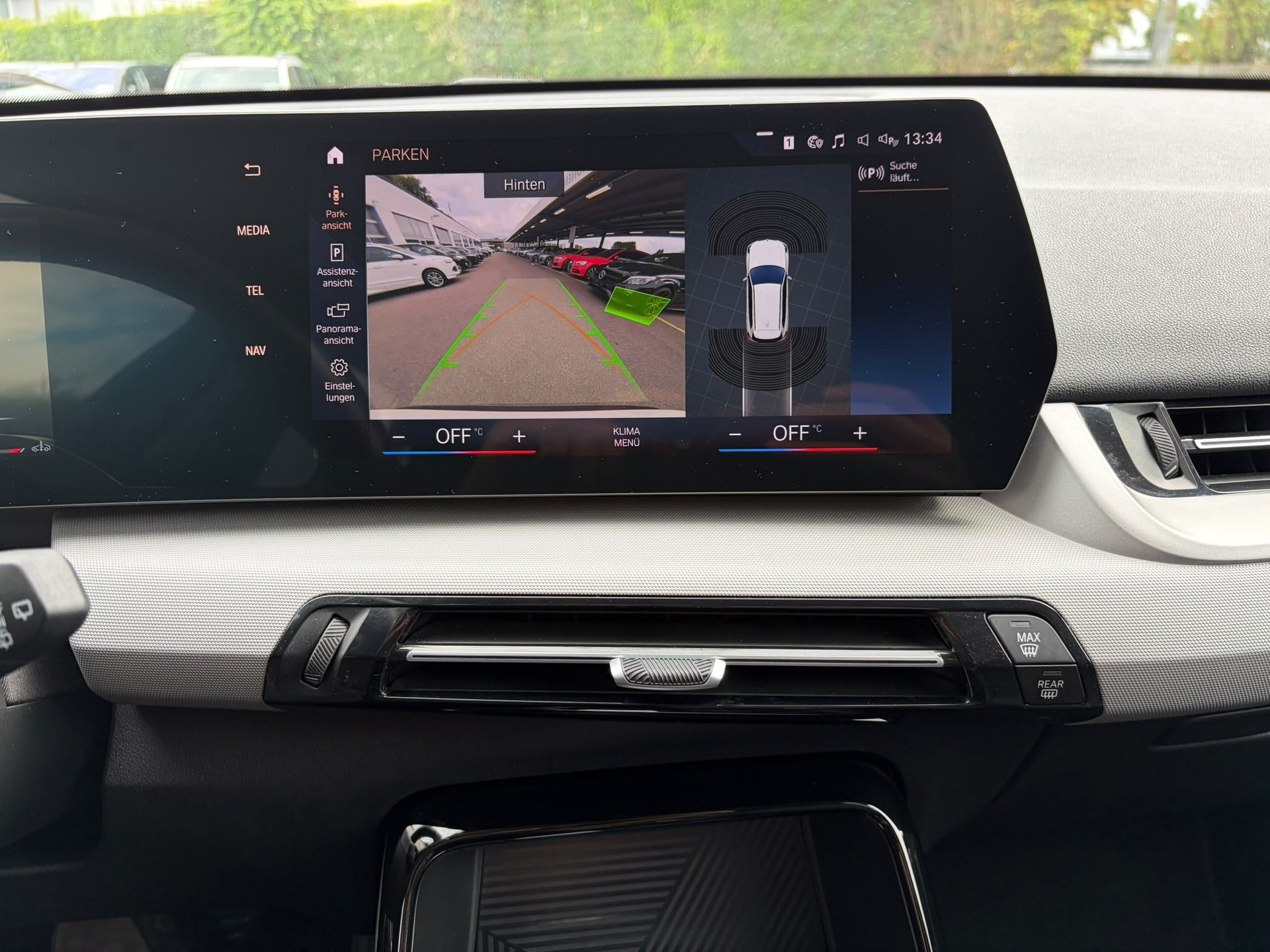 BMW X1 sDrive 18i-image-11