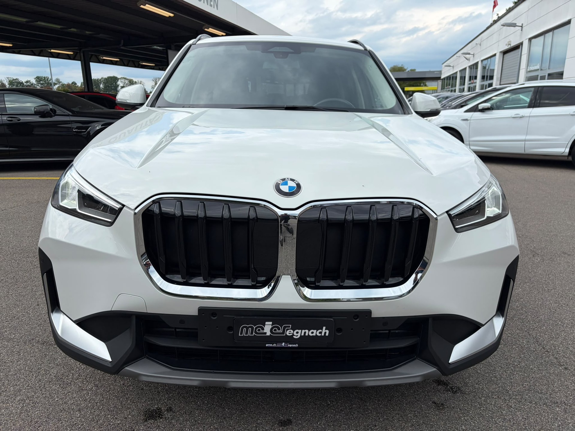 BMW X1 sDrive 18i-image-1